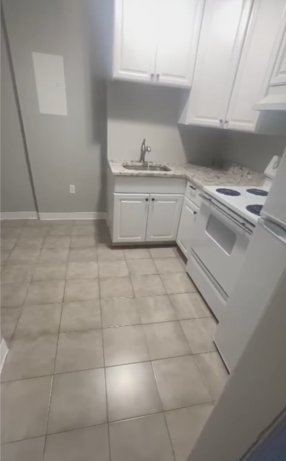 Photos of apartment on Stone Pl.,Melrose MA 02176