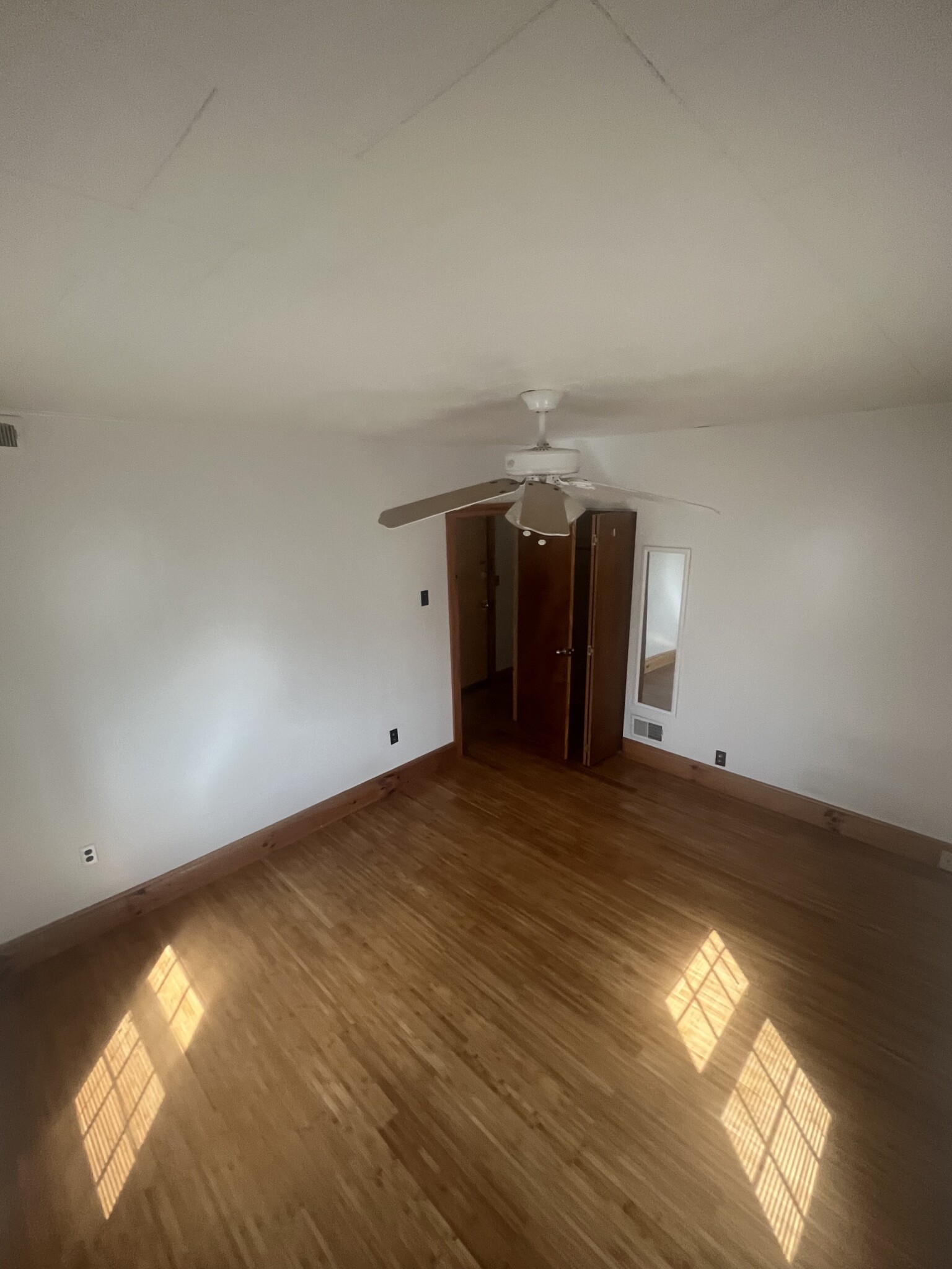 90 Wallace St, Davis Square