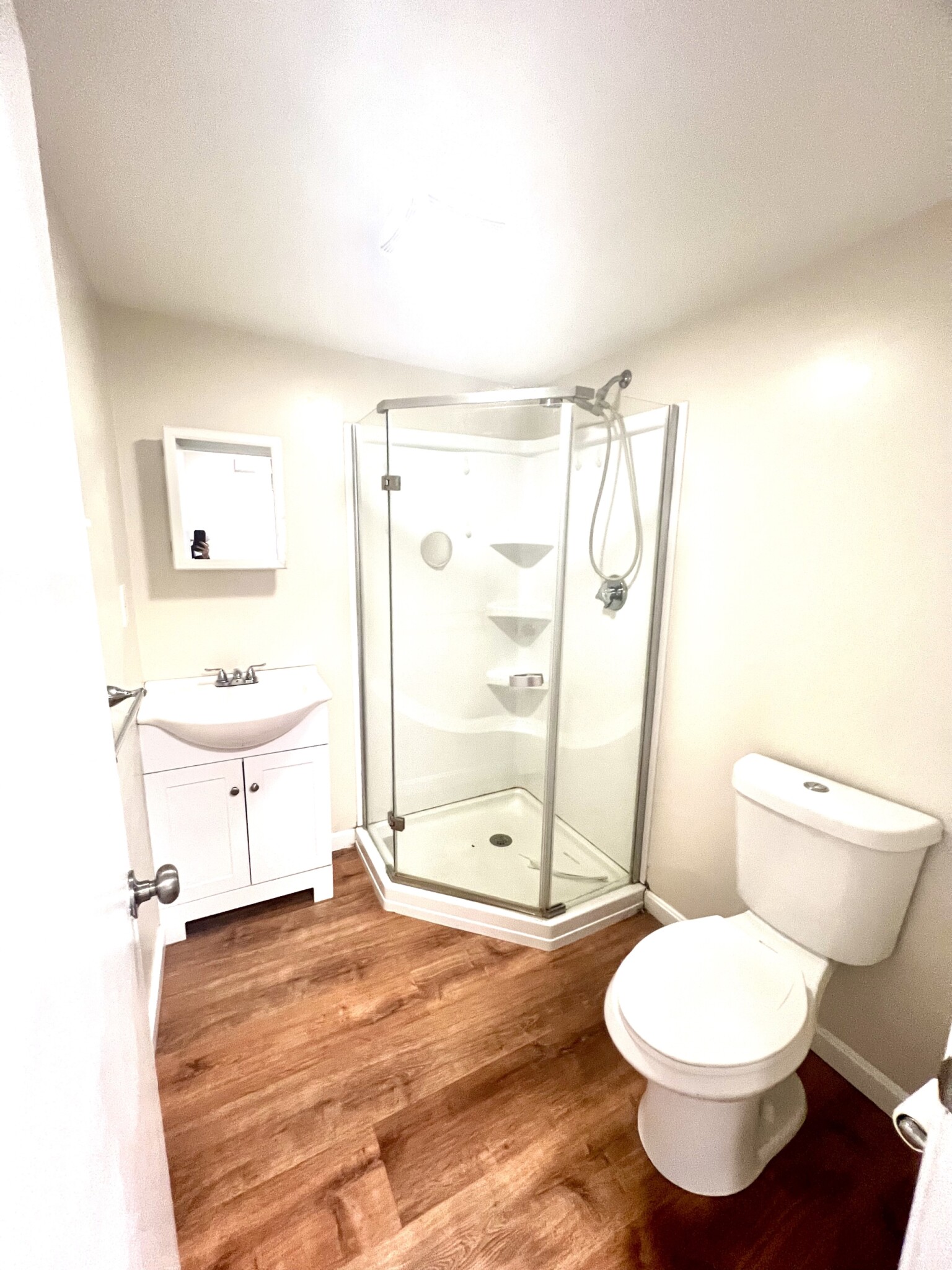 38 Woodlawn Ave, Everett