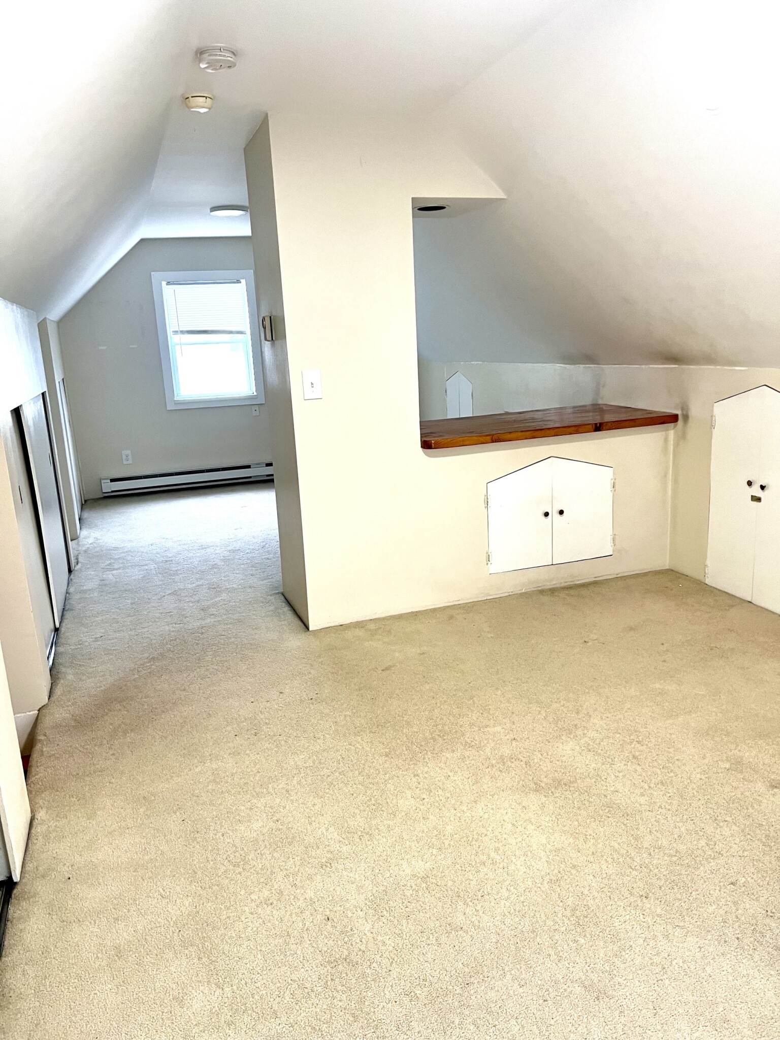 38 Woodlawn Ave, Everett