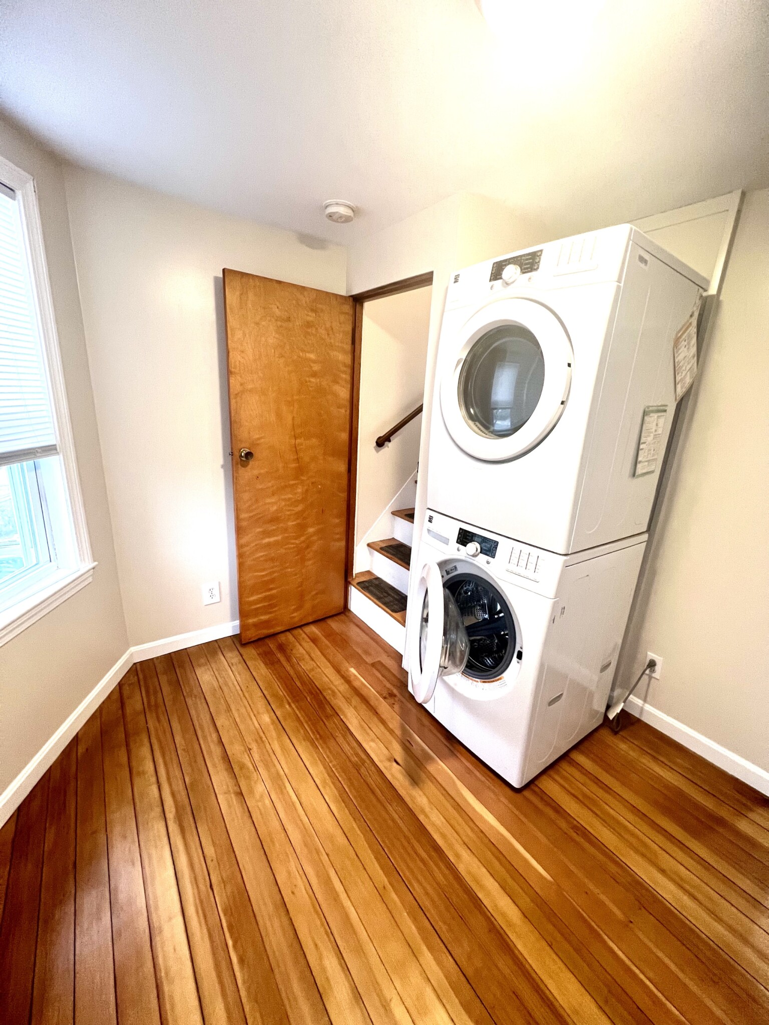 38 Woodlawn Ave, Everett