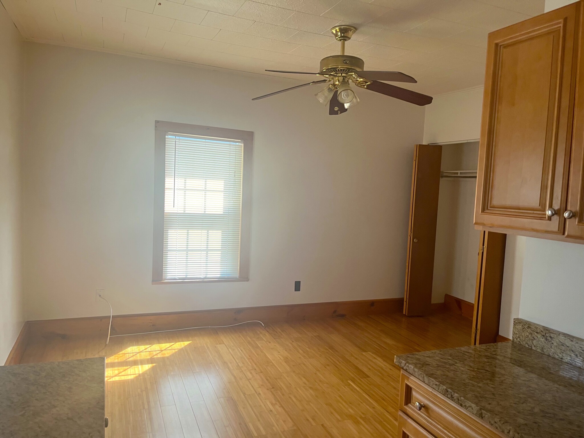 90 Wallace St, Tufts