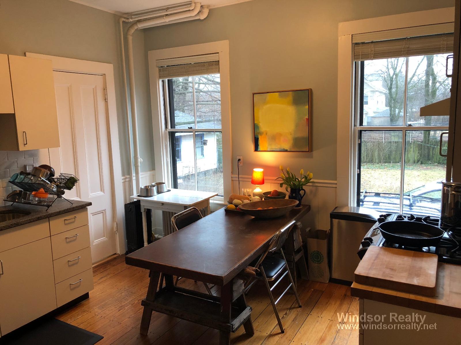1 bed, 1 bath apartment for rent at 50 Hartford St Unit 1, Newton — photo 8 of 24