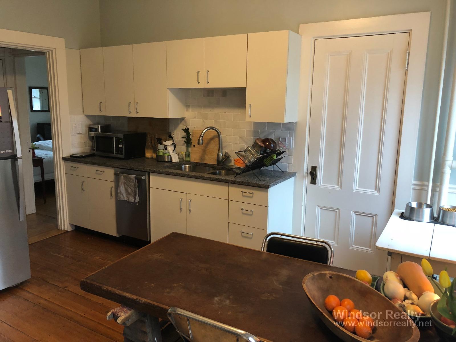 1 bed, 1 bath apartment for rent at 50 Hartford St Unit 1, Newton — photo 9 of 24
