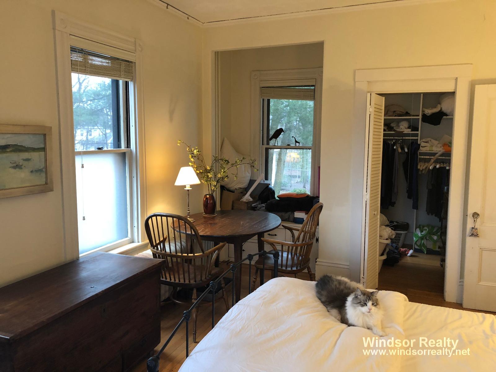 1 bed, 1 bath apartment for rent at 50 Hartford St Unit 1, Newton — photo 14 of 24