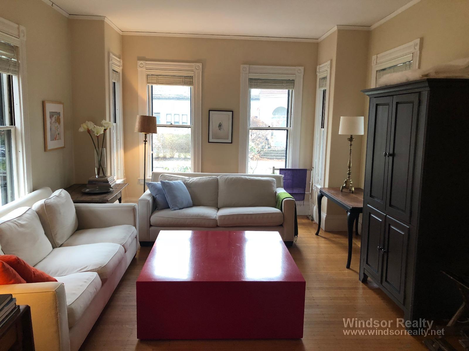 1 bed, 1 bath apartment for rent at 50 Hartford St Unit 1, Newton — photo 1 of 24