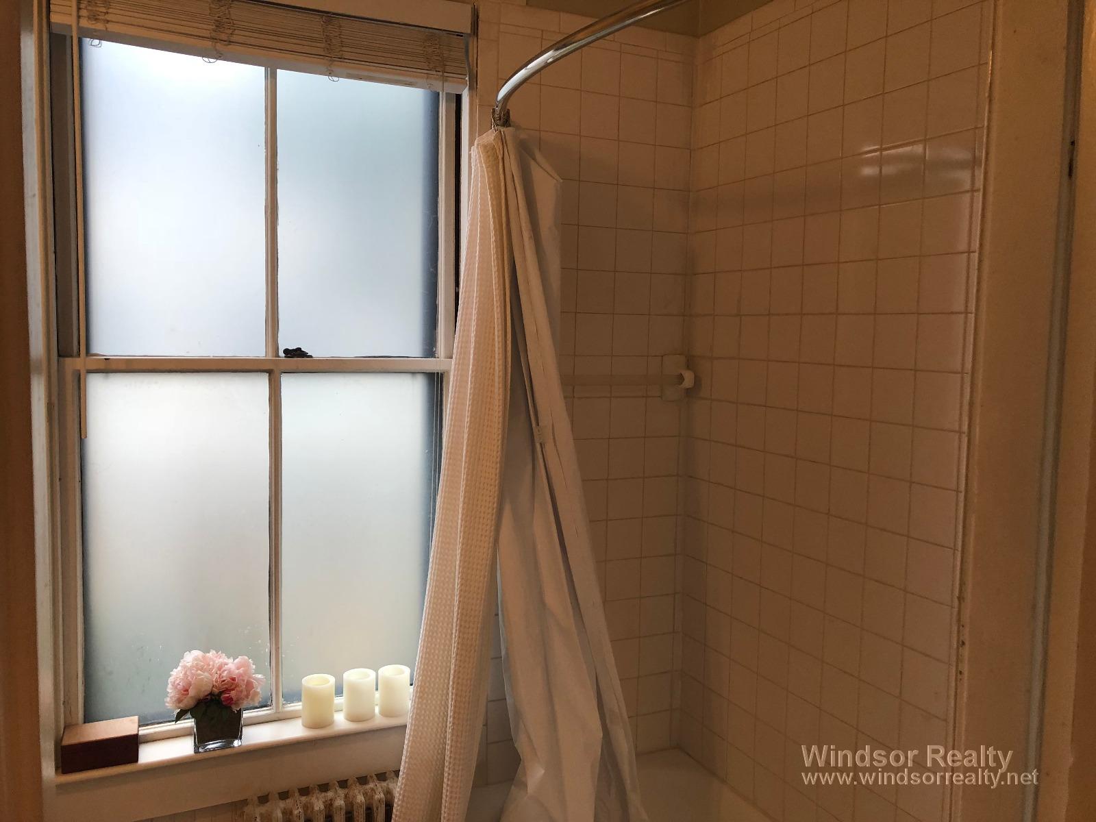 1 bed, 1 bath apartment for rent at 50 Hartford St Unit 1, Newton — photo 20 of 24