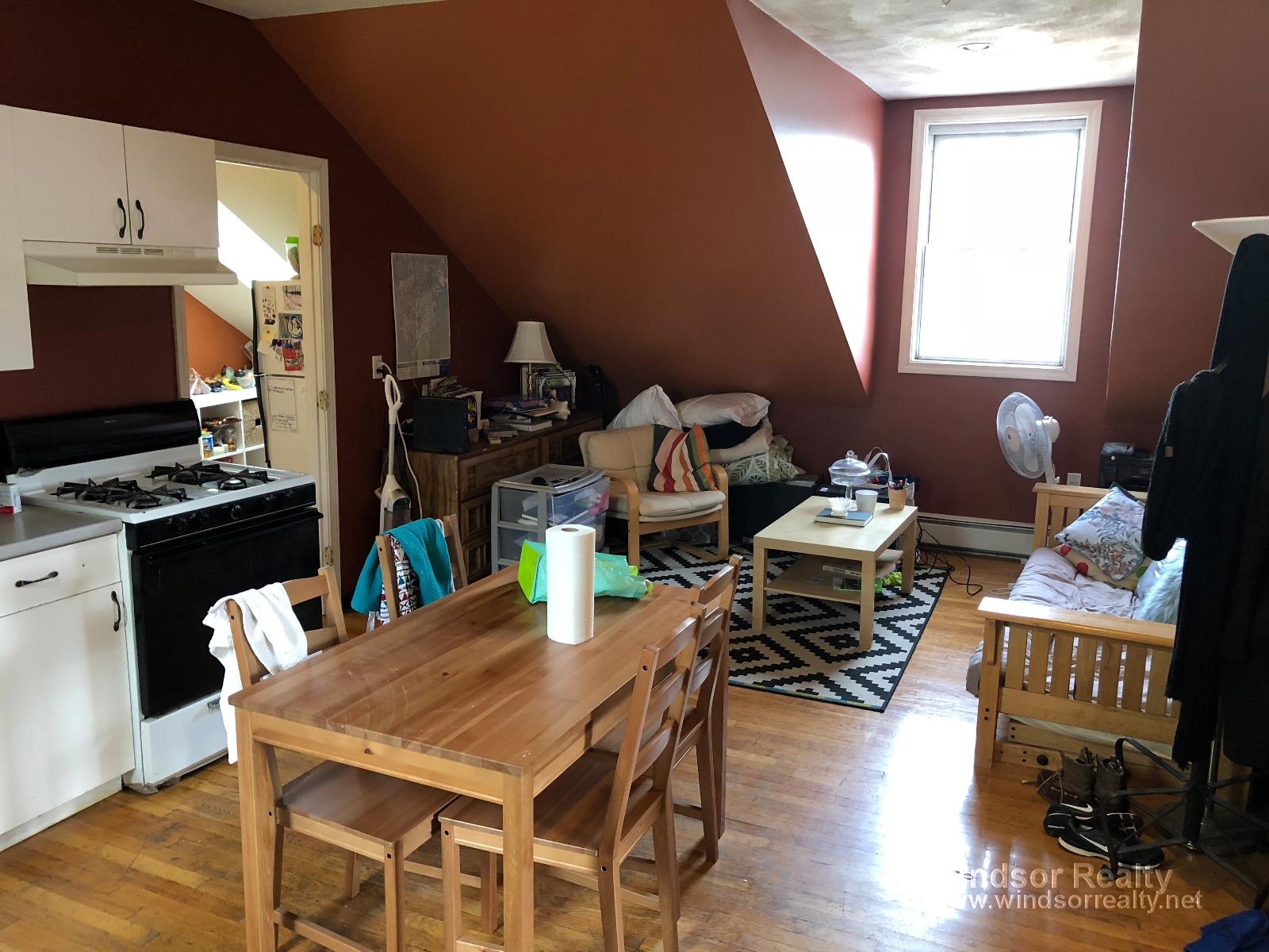 647 Cambridge St, East Cambridge