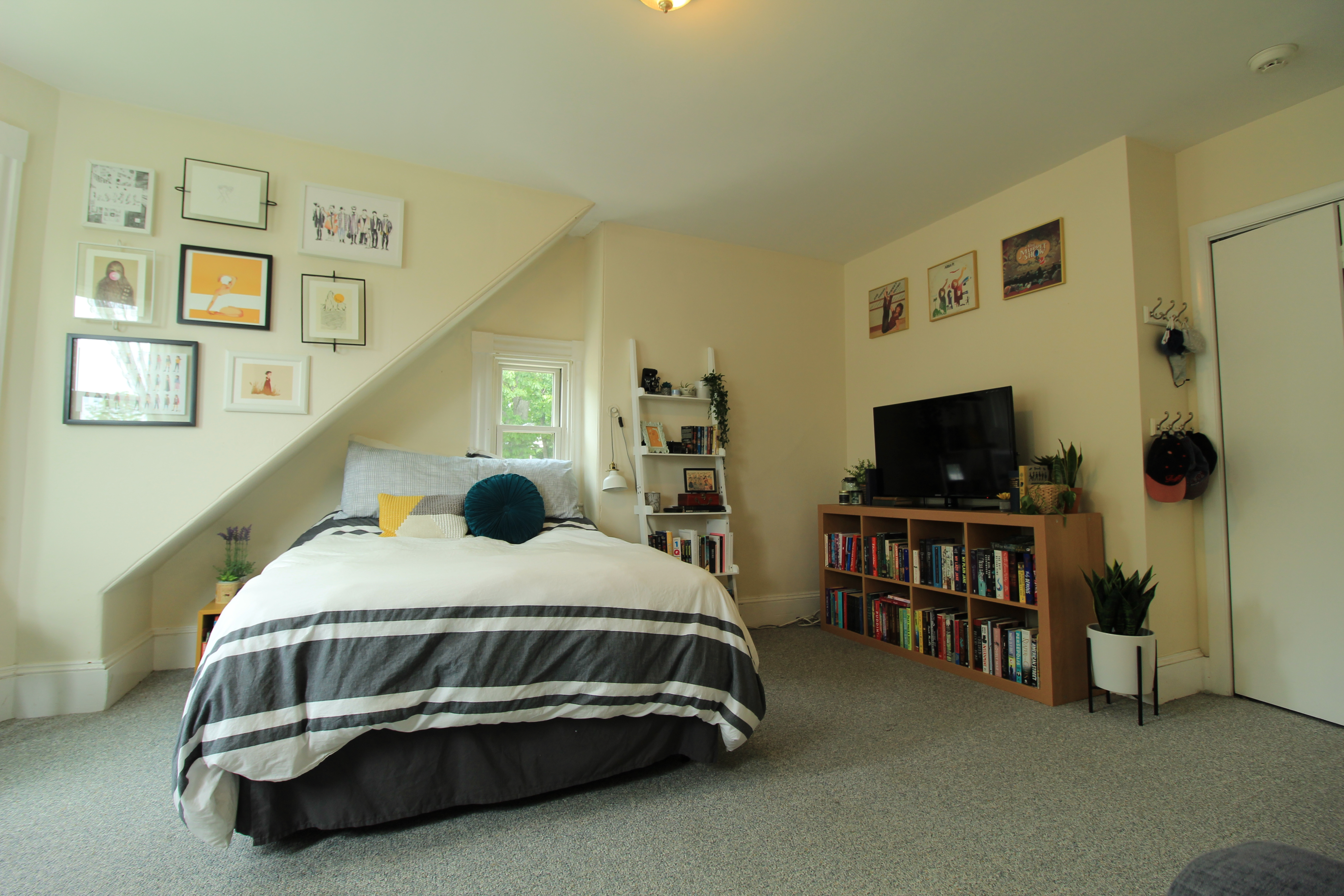 3 bed, 2 bath apartment for rent at 69 Summit Ave Unit 2, Washington Square — photo 5 of 21