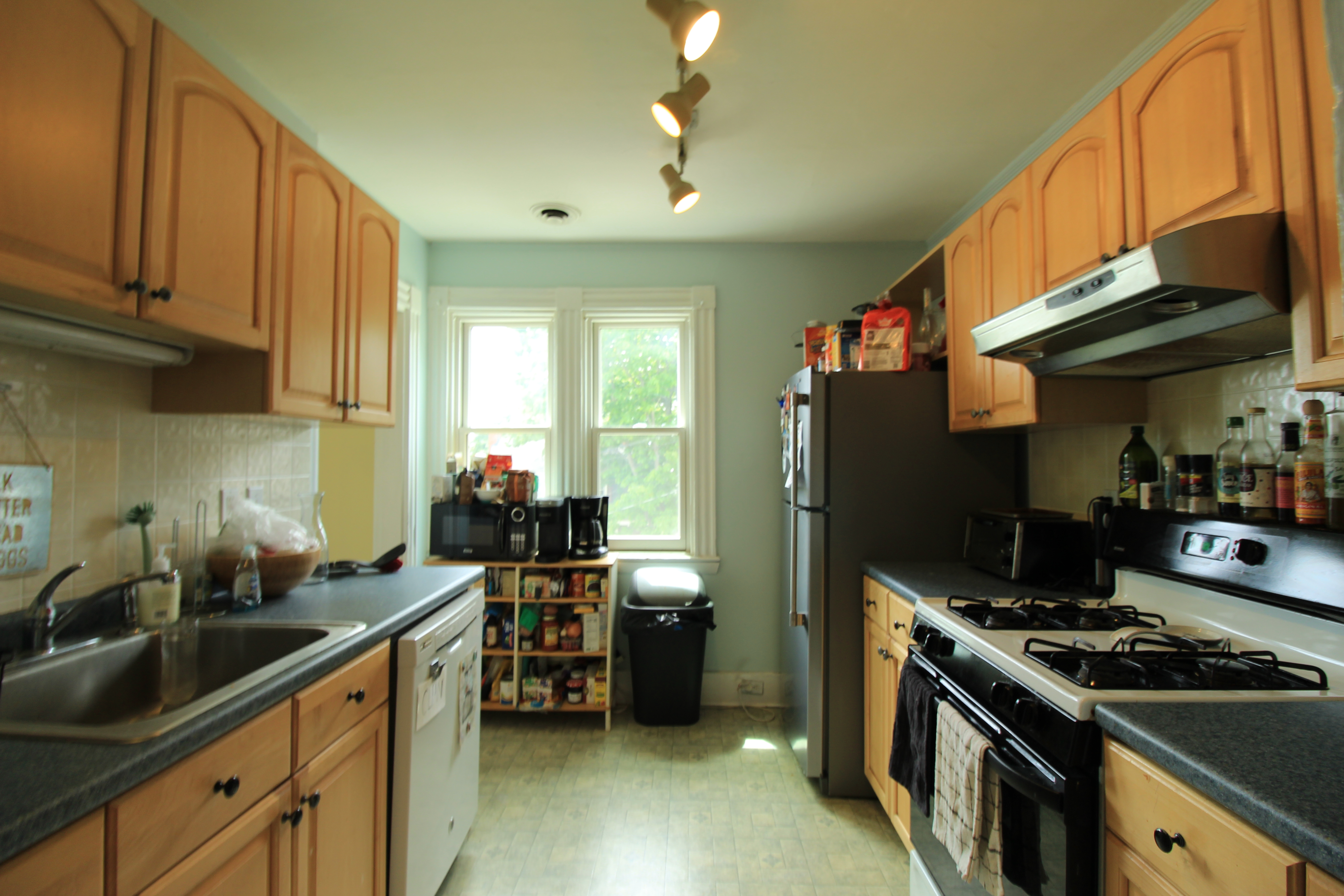 3 bed, 2 bath apartment for rent at 69 Summit Ave Unit 2, Washington Square — photo 8 of 21