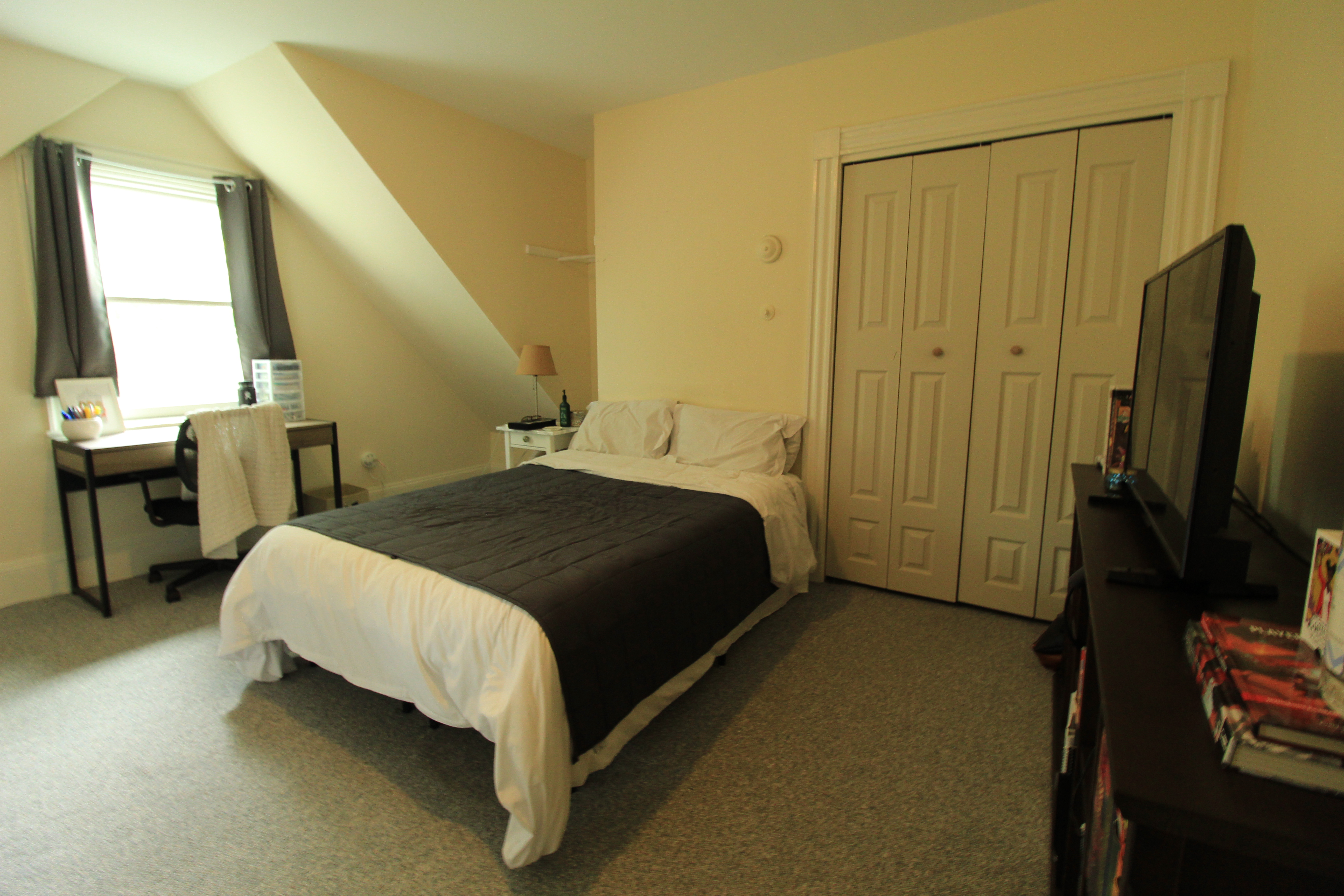 3 bed, 2 bath apartment for rent at 69 Summit Ave Unit 2, Washington Square — photo 17 of 21