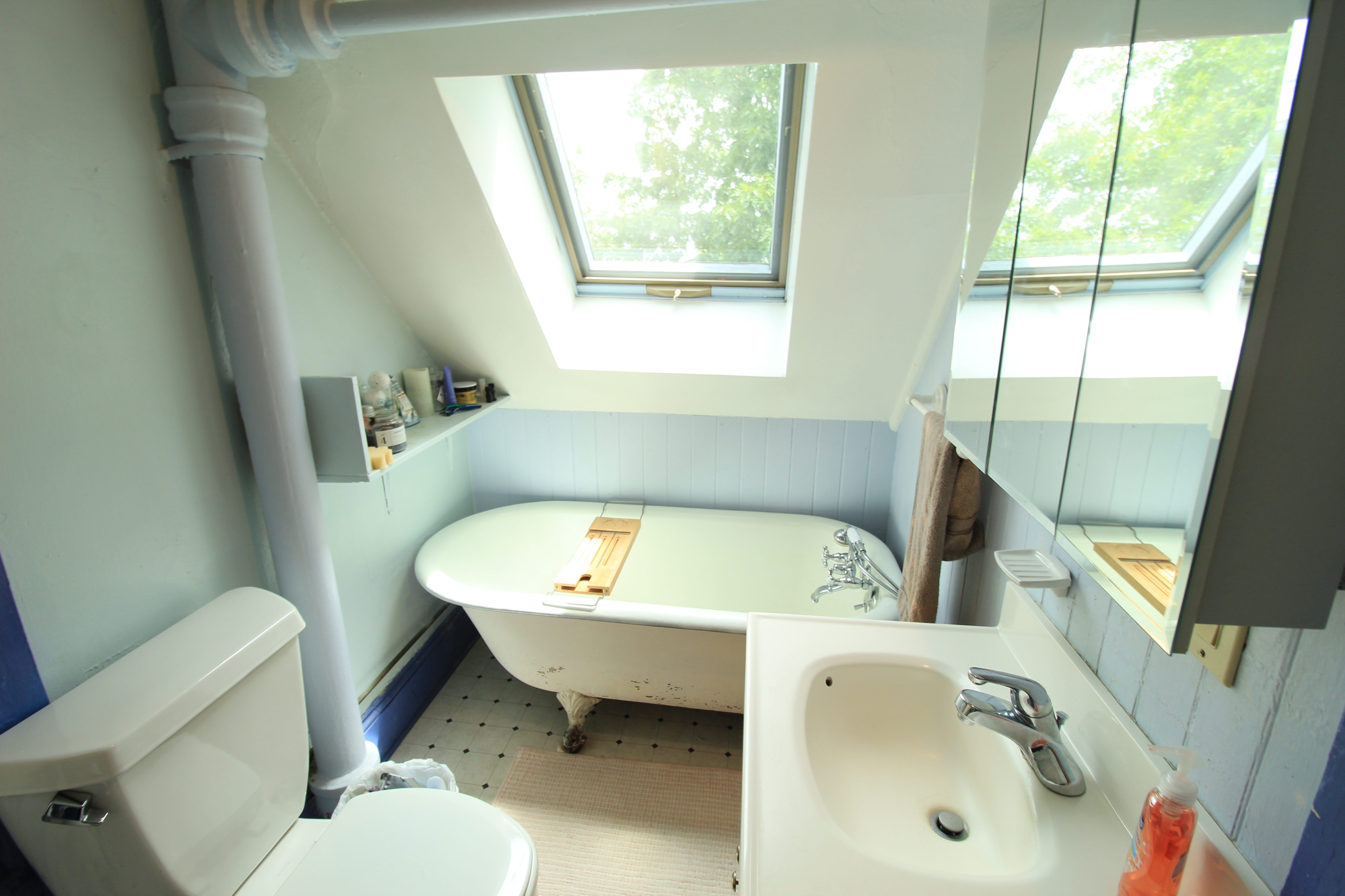 3 bed, 2 bath apartment for rent at 69 Summit Ave Unit 2, Washington Square — photo 20 of 21