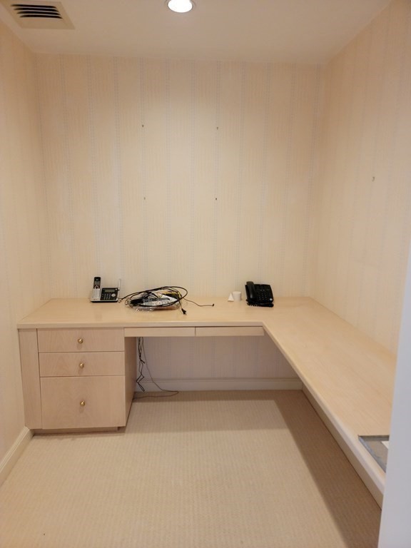 2 bed, 2 bath apartment for rent at 99 Florence St Unit 3c, Chestnut Hill — photo 11 of 14