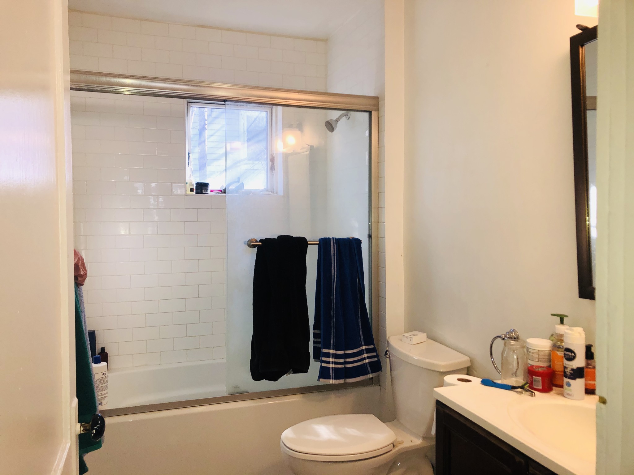 https://ygl-photos.s3.us-west-004.backblazeb2.com/7976O5e39c18be3956.jpg