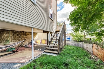 8 Chapman St, Watertown