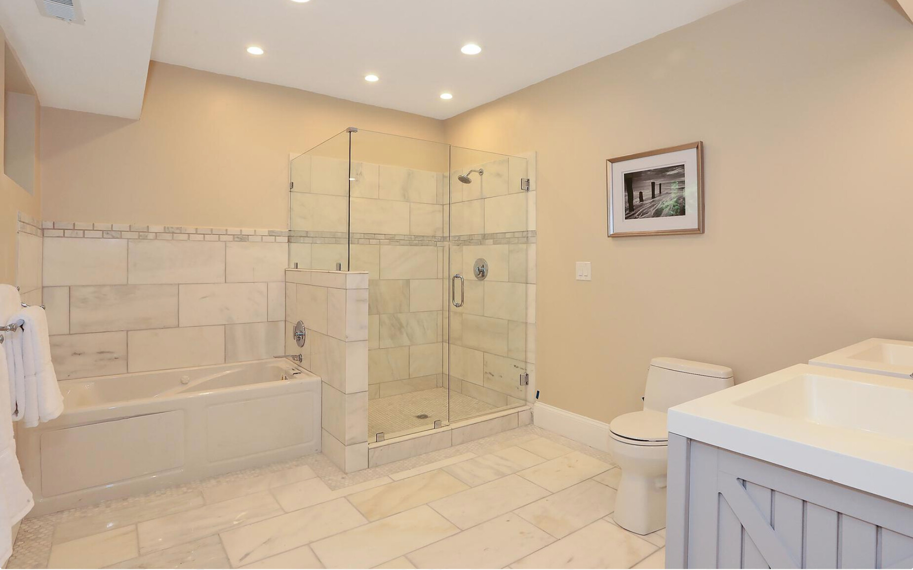 47 Alpine St, Roxbury