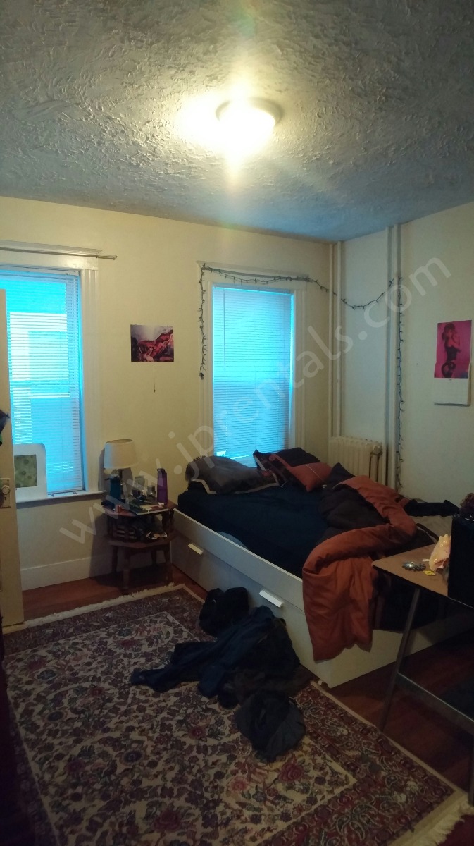 4 bed, 1.5 bath apartment for rent at 25 Forest Hills St Unit 1 CO, Jamaica Plain — photo 12 of 15