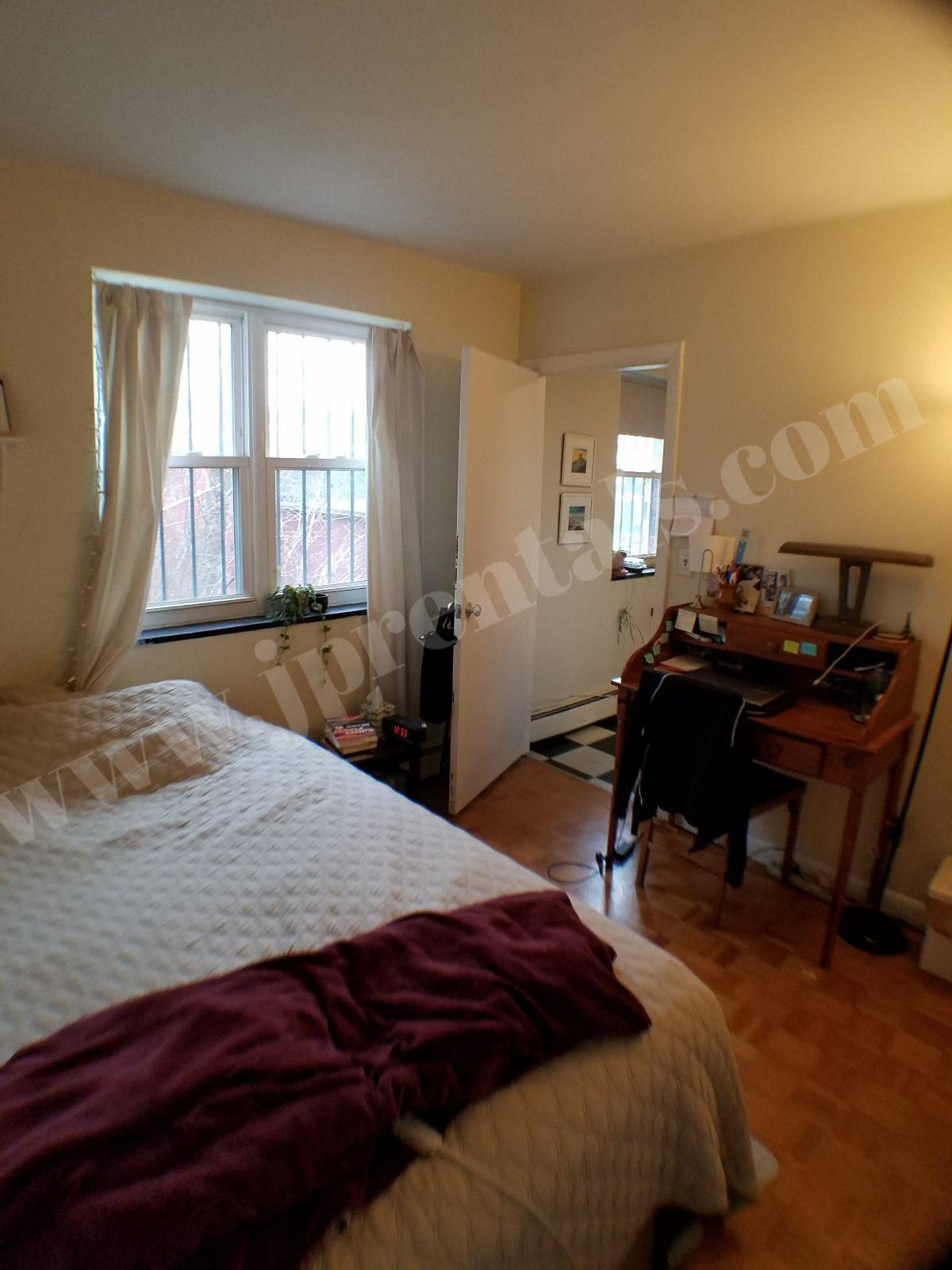 2 bed, 1 bath apartment for rent at 594 Centre St Unit 3 CO, Jamaica Plain — photo 6 of 10