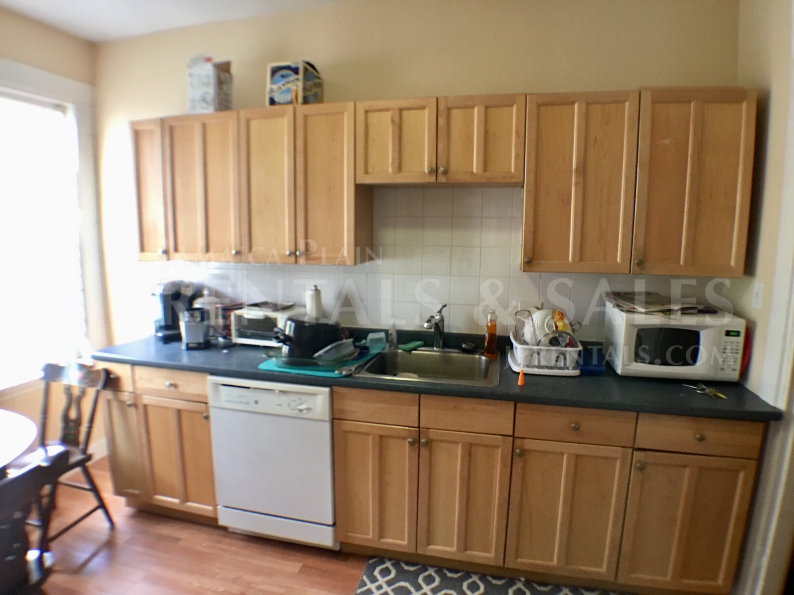 4 bed, 1 bath apartment for rent at 50 Green St Unit 2 CO, Jamaica Plain