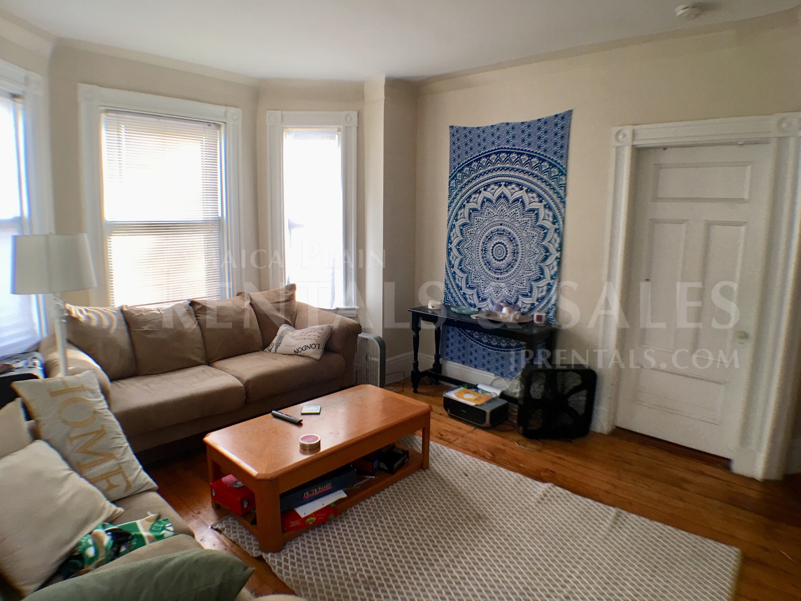 4 bed, 1 bath apartment for rent at 50 Green St Unit 2 CO, Jamaica Plain — photo 6 of 14