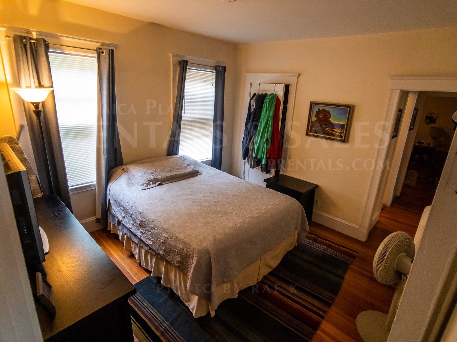 2 bed, 1 bath apartment for rent at 23 Kingsboro Park Unit 1CO, Jamaica Plain — photo 6 of 13