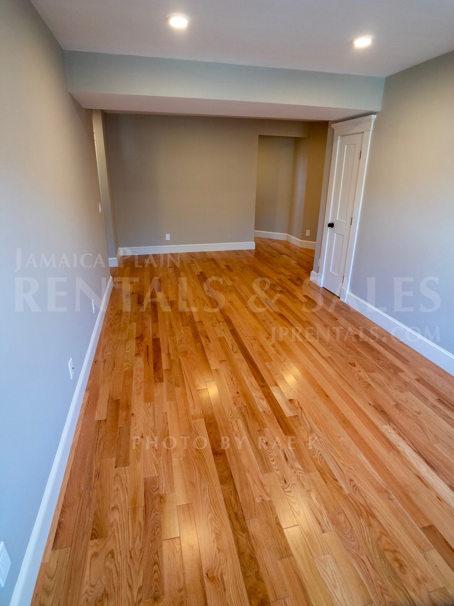 4094 Washington St, Jamaica Plain