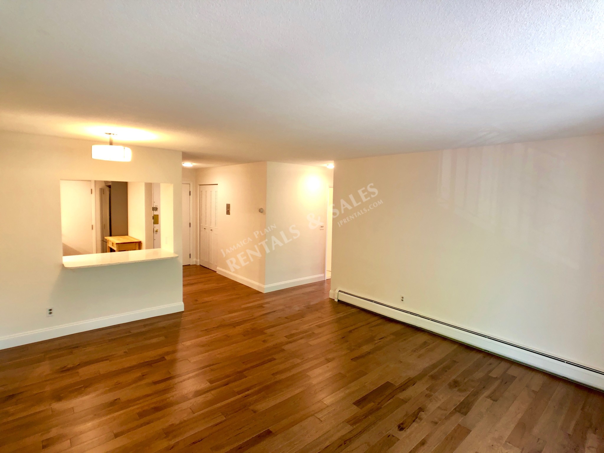 804 Centre St, Jamaica Plain