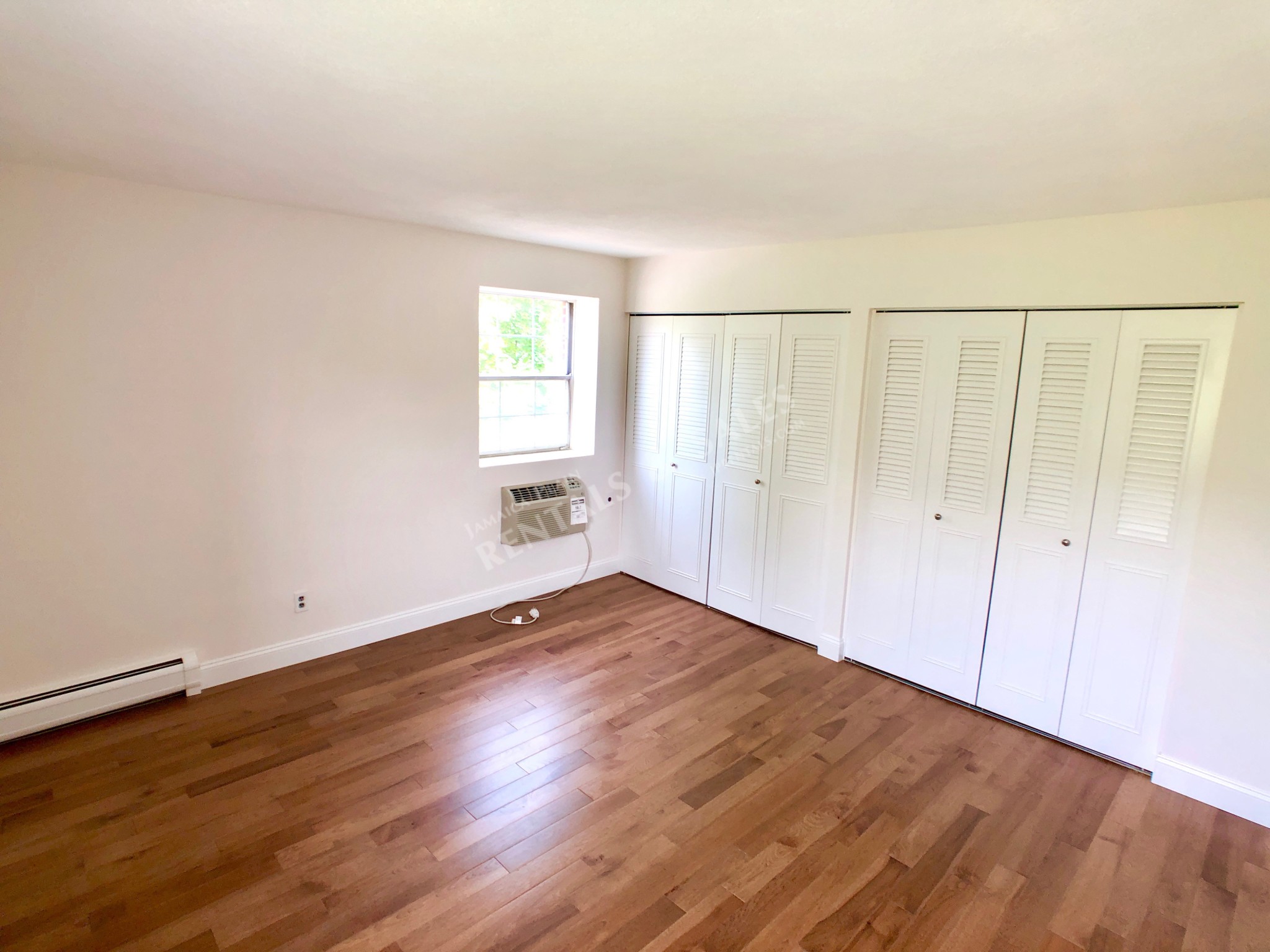 804 Centre St, Jamaica Plain