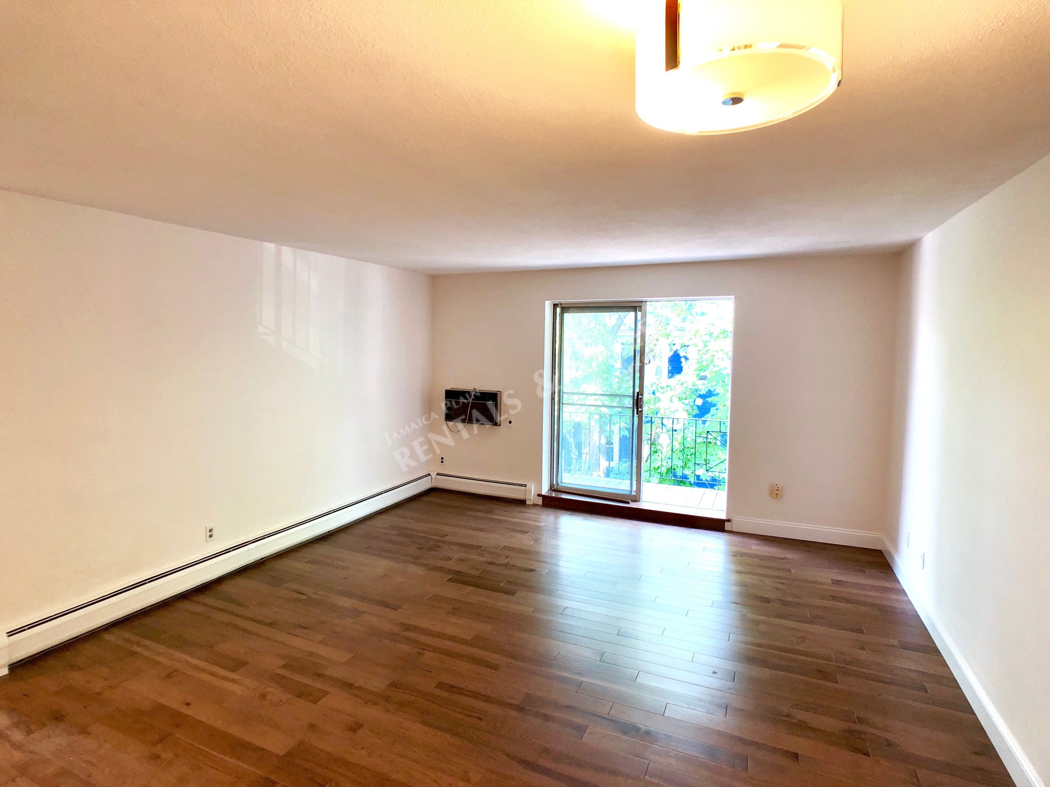 804 Centre St, Jamaica Plain