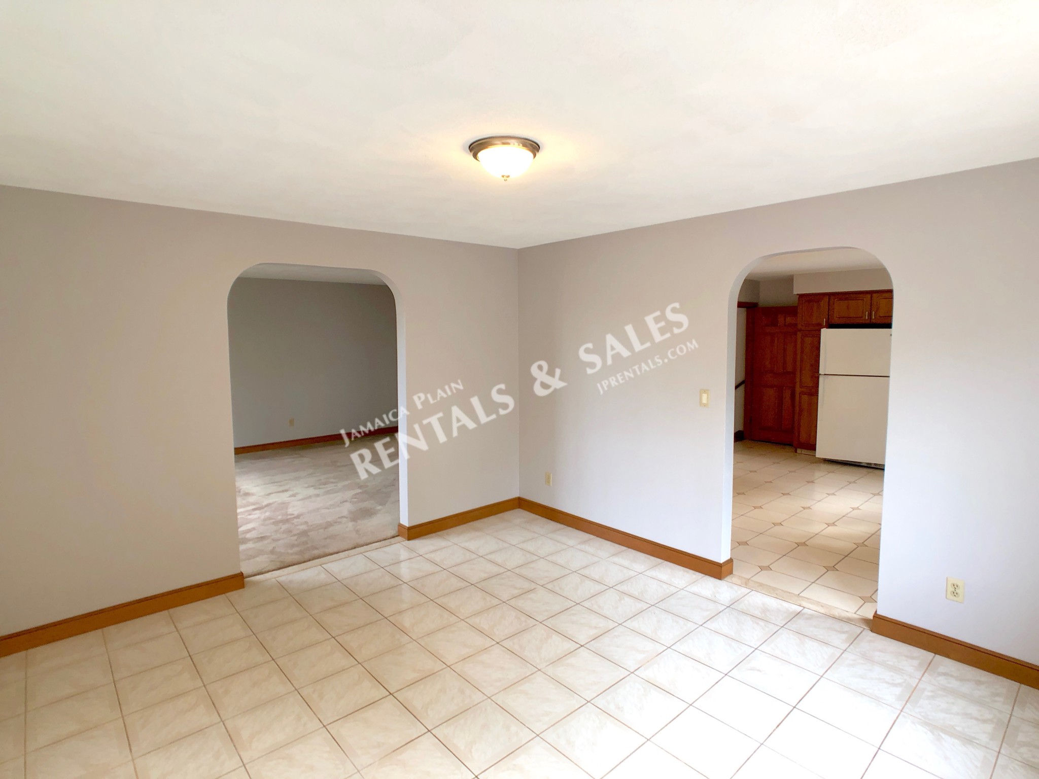 27 Ethel St, Roslindale