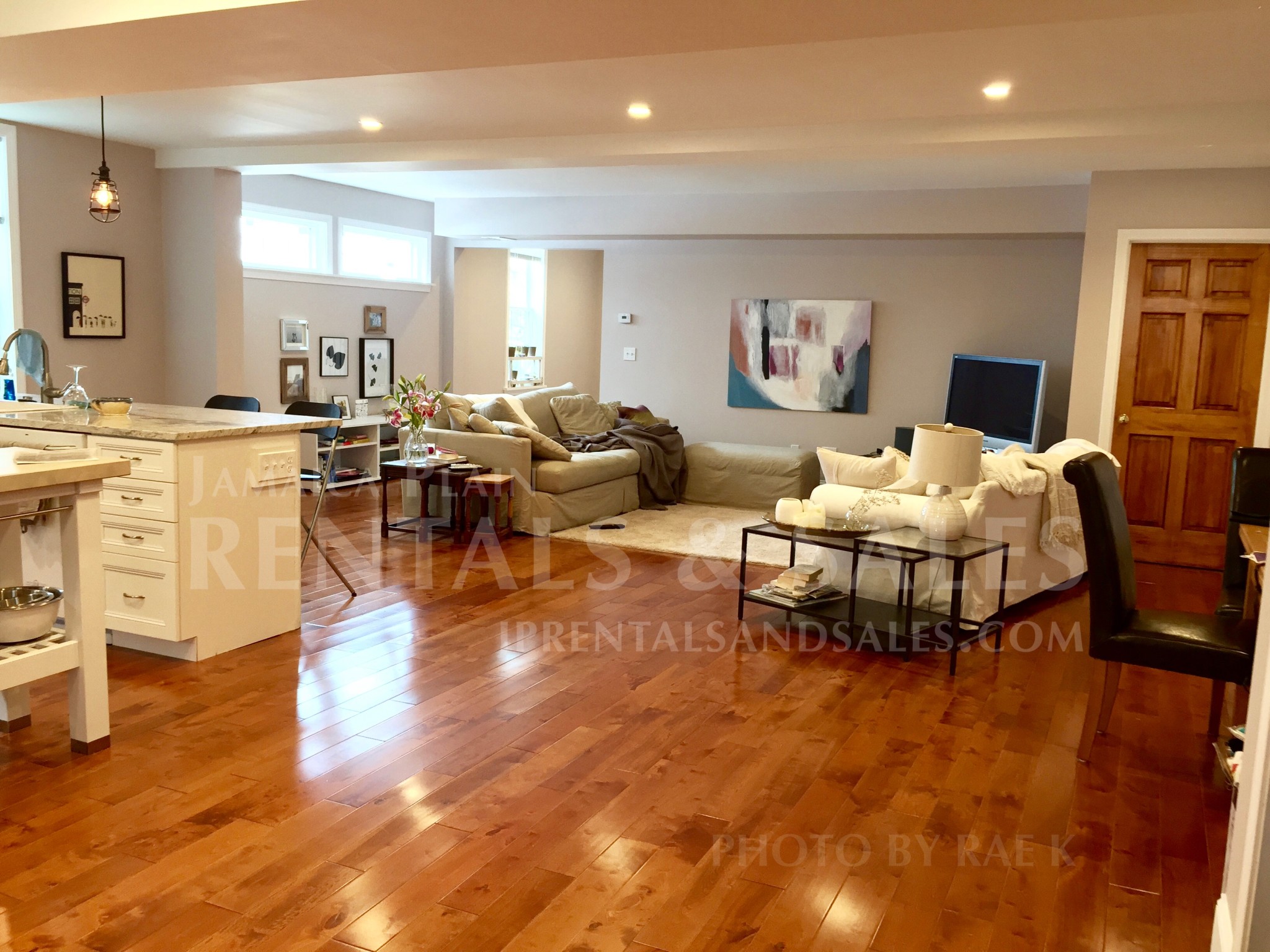 2 bed, 1.5 bath apartment for rent at 49 Pond St Unit C, Jamaica Plain — photo 4 of 13