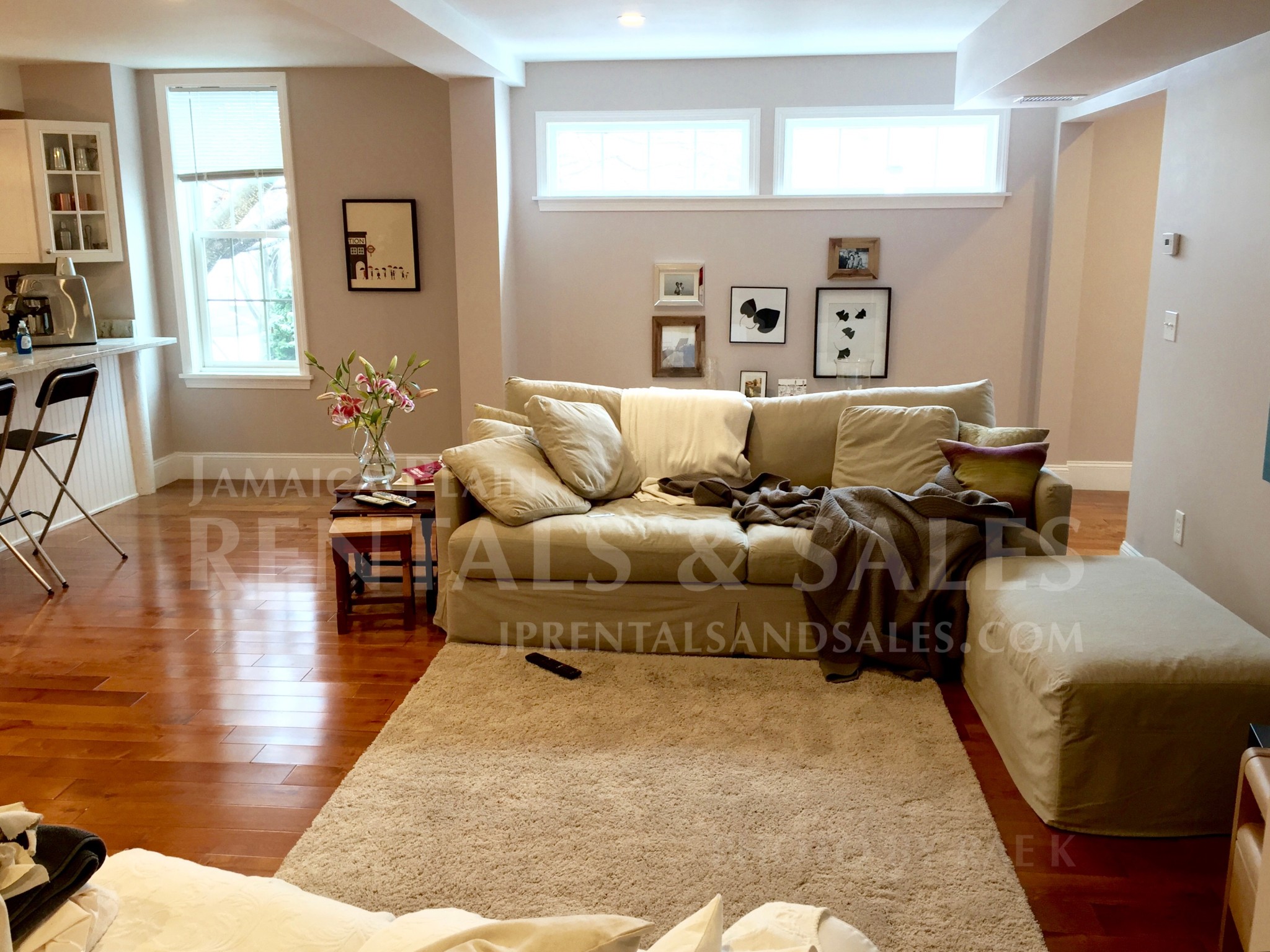 2 bed, 1.5 bath apartment for rent at 49 Pond St Unit C, Jamaica Plain — photo 10 of 13