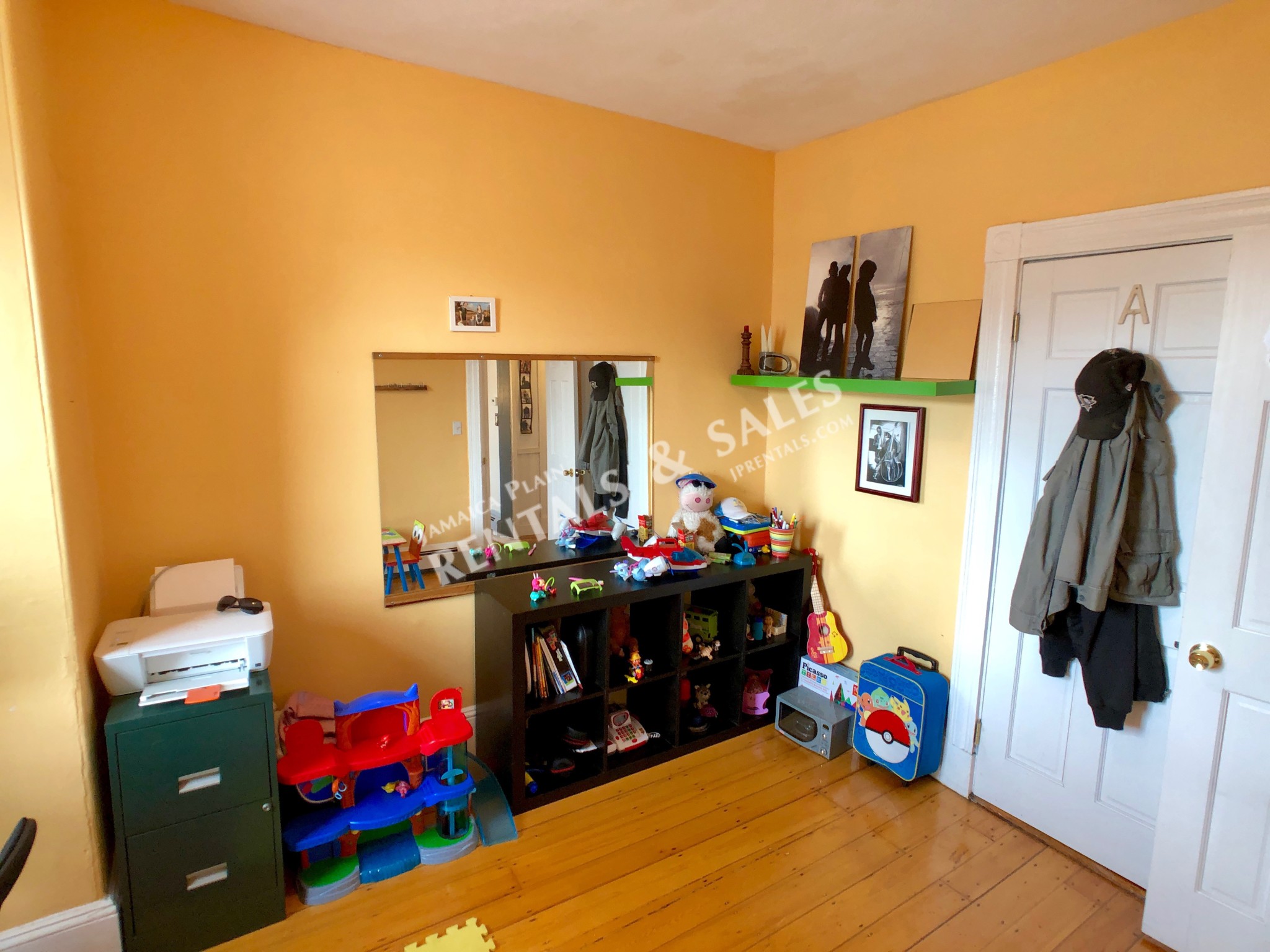 2 bed, 1 bath apartment for rent at 124 Day St Unit 2 BR, Jamaica Plain — photo 9 of 18