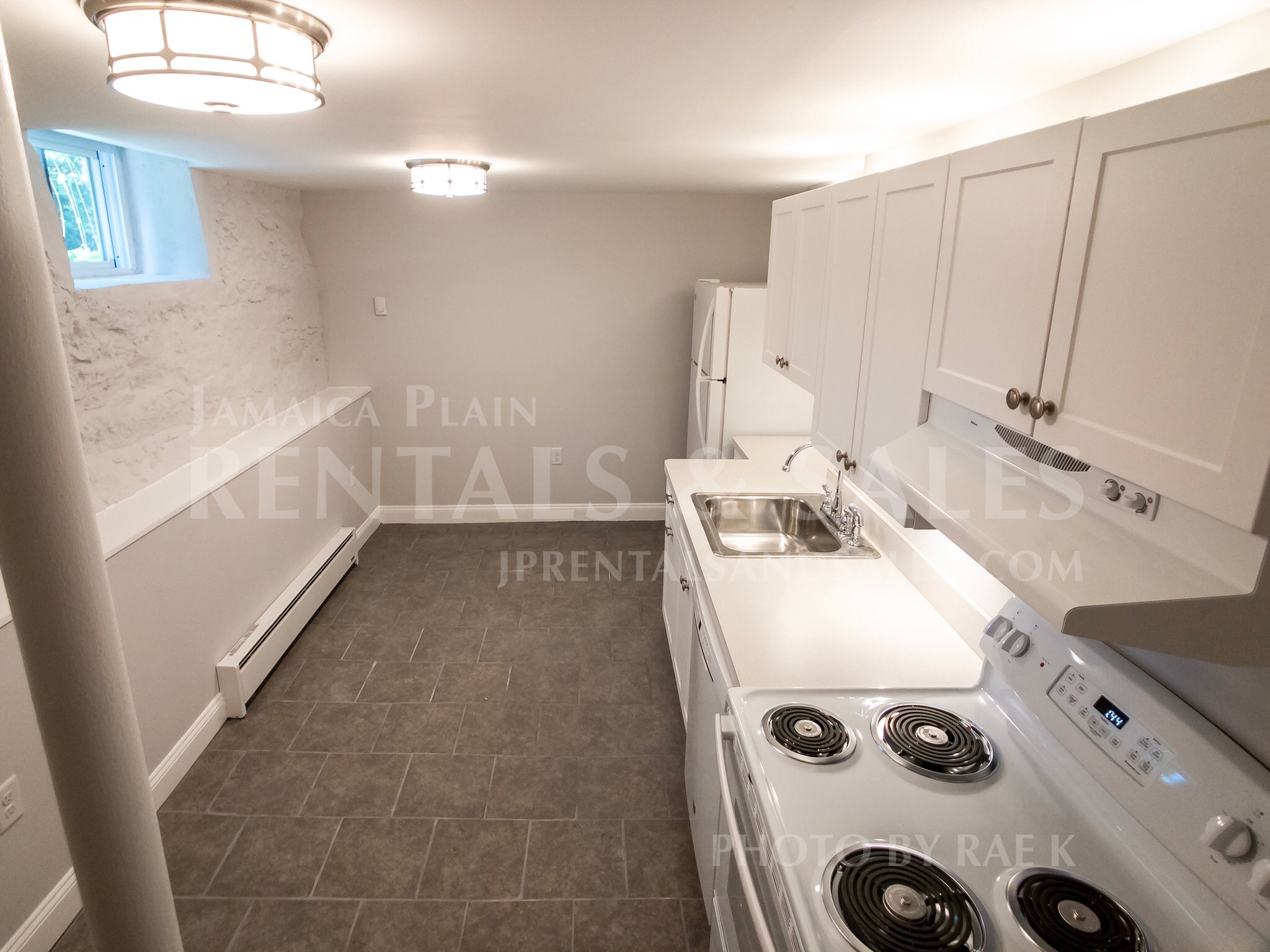 2 bed, 1 bath apartment for rent at 61 Pond Unit B CO, Jamaica Plain — photo 2 of 14