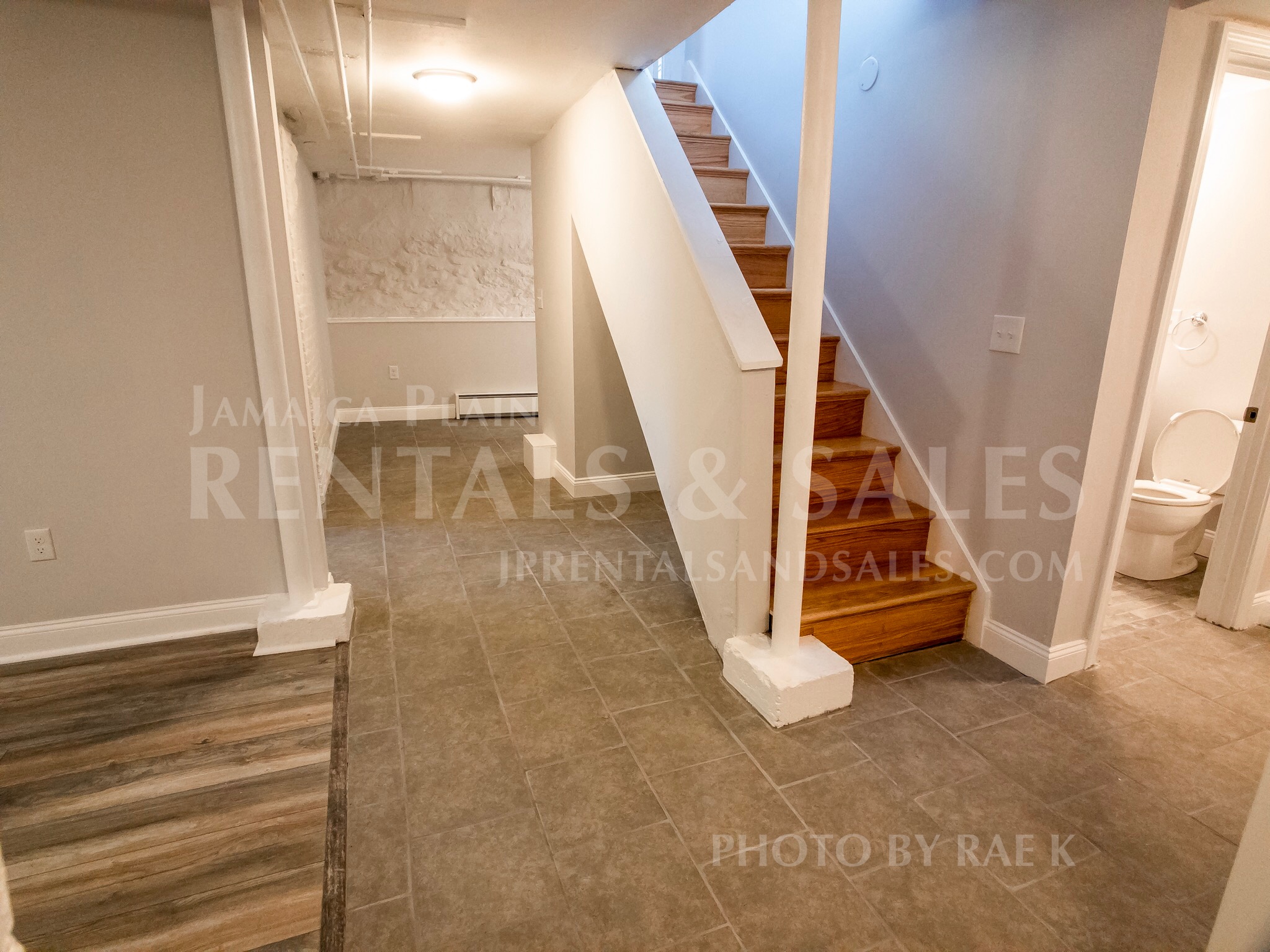 2 bed, 1 bath apartment for rent at 61 Pond Unit B CO, Jamaica Plain — photo 4 of 14