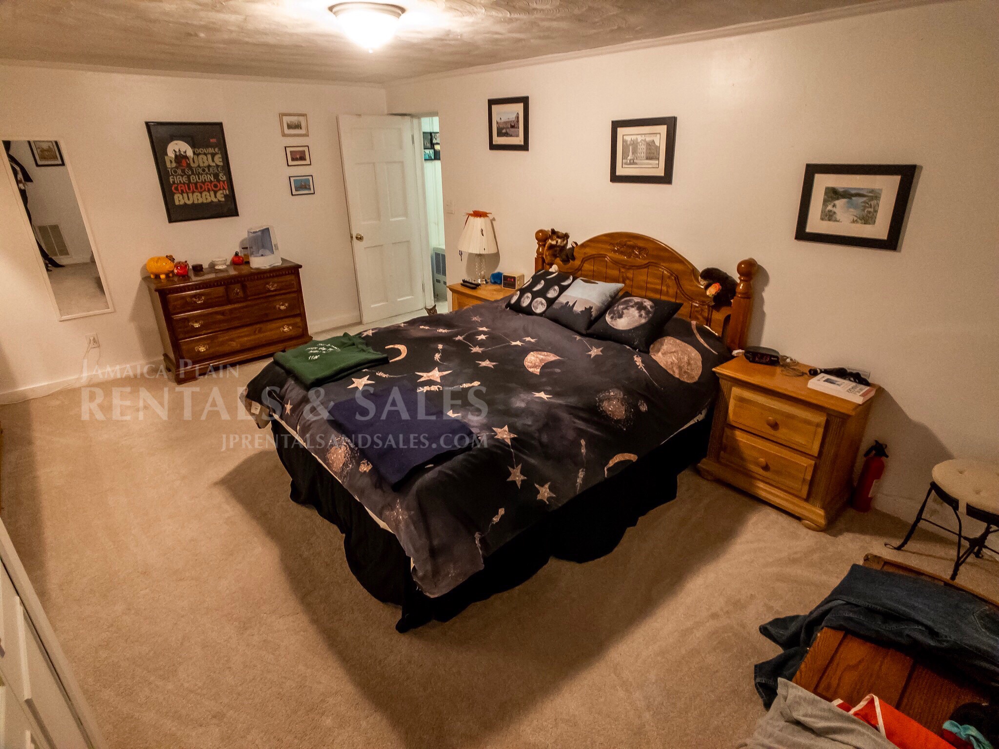2 bed, 1 bath apartment for rent at 478 Jamaicaway Unit B, Jamaica Plain — photo 10 of 14