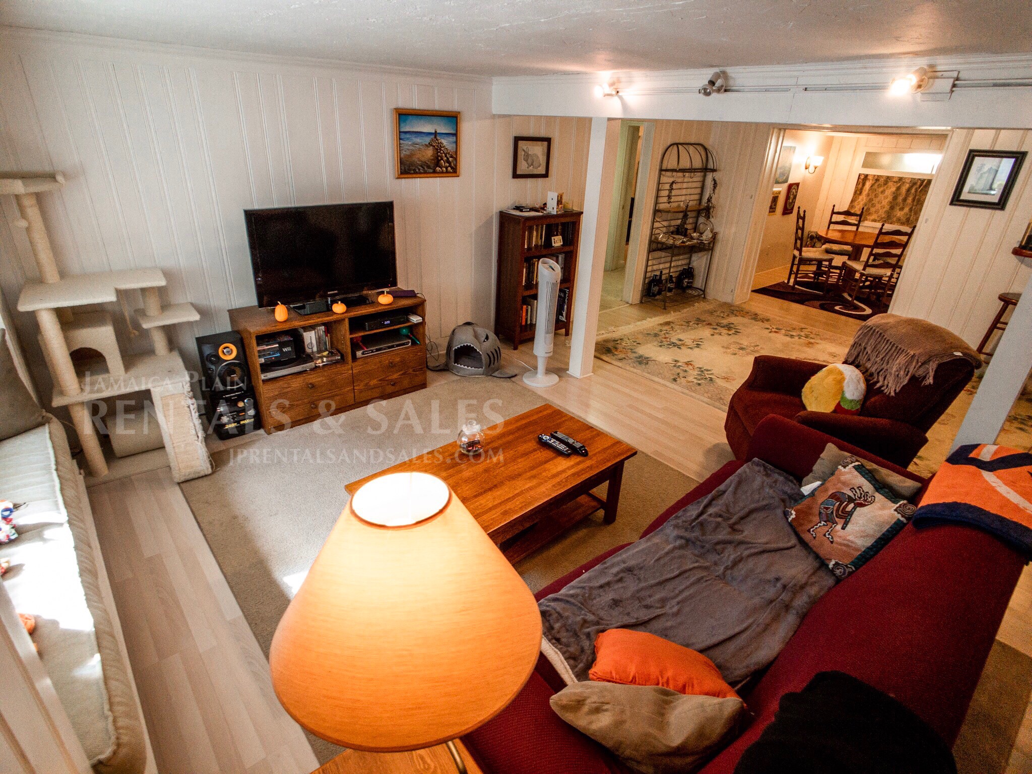 2 bed, 1 bath apartment for rent at 478 Jamaicaway Unit B, Jamaica Plain