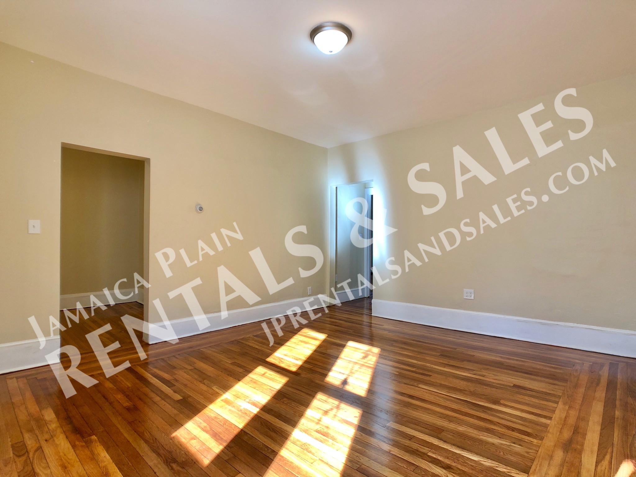 3 bed, 1 bath apartment for rent at 9 Forbes St Unit 3, Jamaica Plain — photo 7 of 13