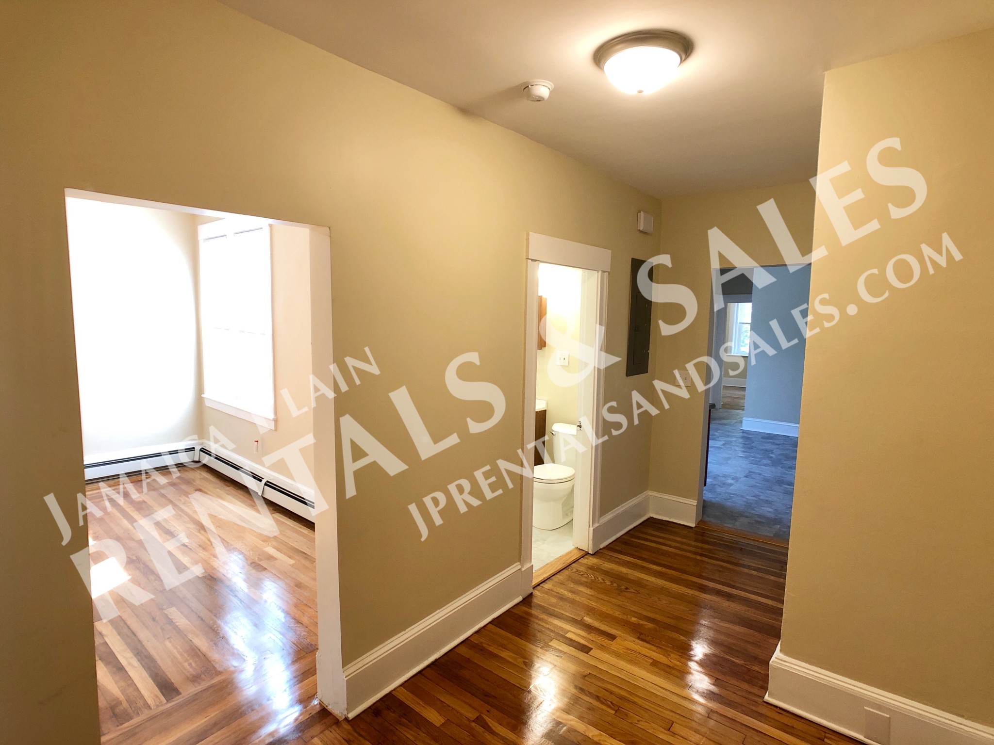 3 bed, 1 bath apartment for rent at 9 Forbes St Unit 3, Jamaica Plain — photo 11 of 13