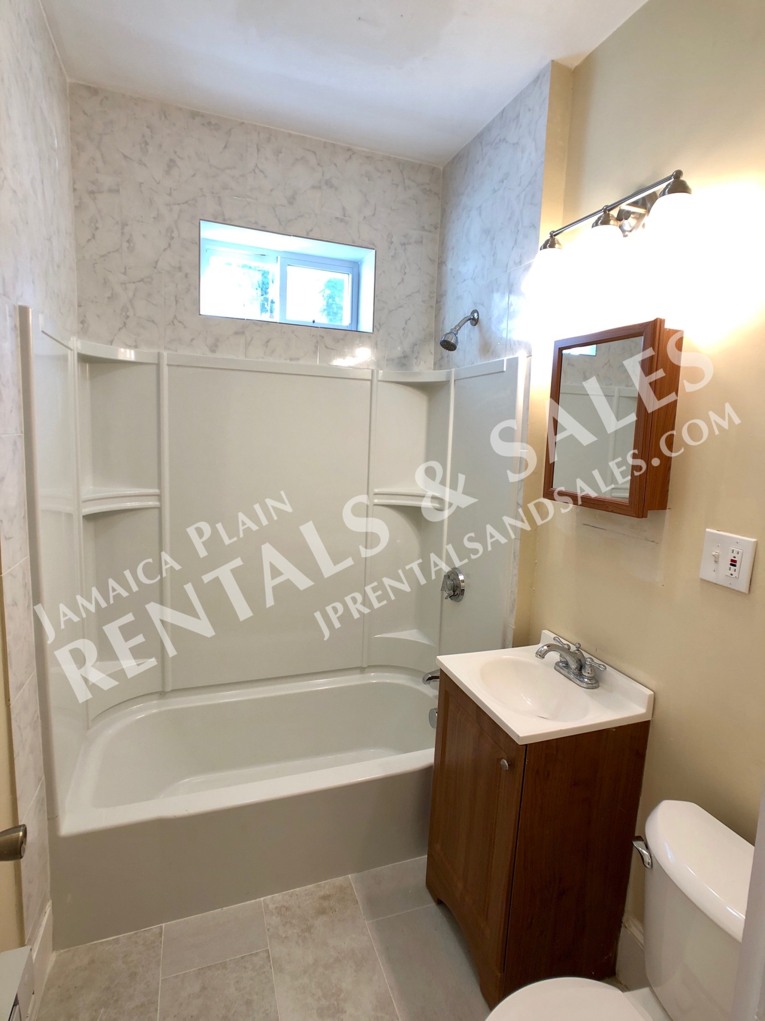 3 bed, 1 bath apartment for rent at 9 Forbes St Unit 3, Jamaica Plain — photo 12 of 13