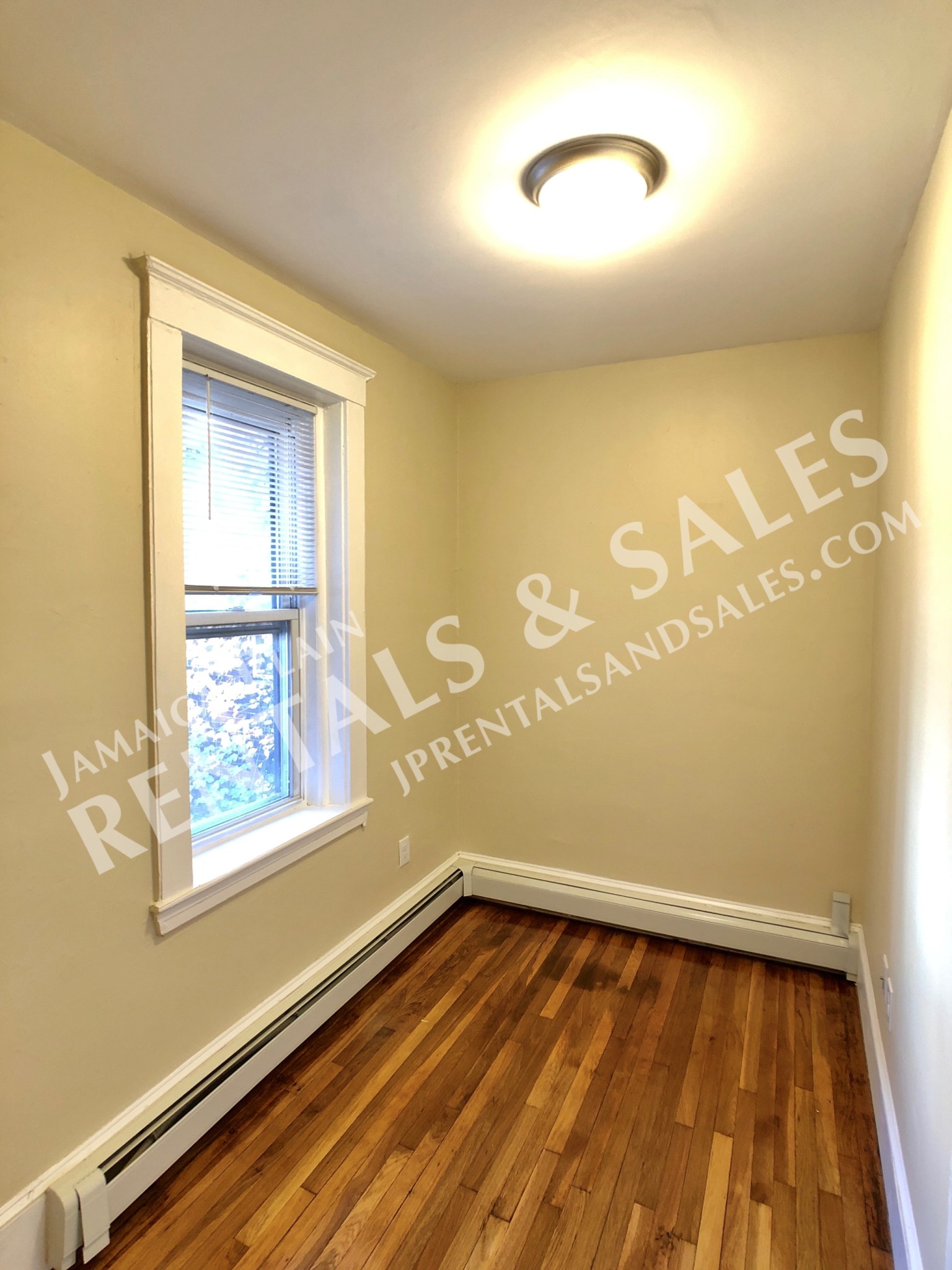 3 bed, 1 bath apartment for rent at 9 Forbes St Unit 3, Jamaica Plain — photo 13 of 13