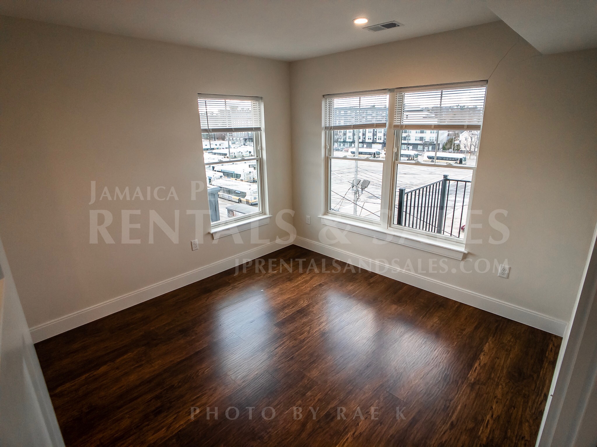 76 Stonley Rd, Jamaica Plain