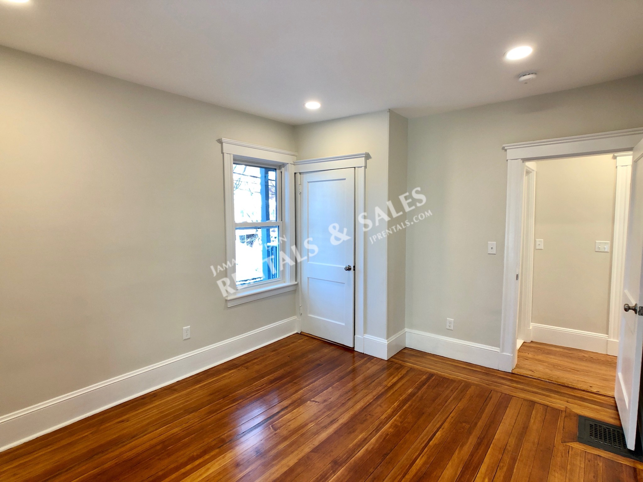 3 bed, 1 bath apartment for rent at 47 Parkton Rd Unit 1, Jamaica Plain — photo 8 of 15