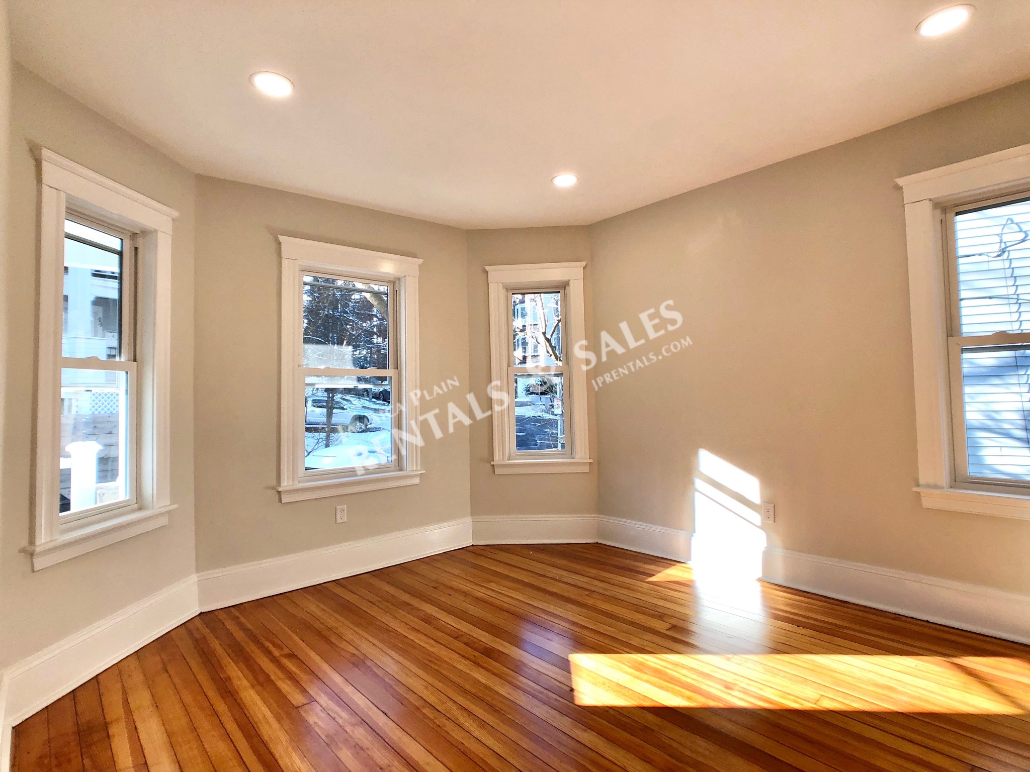 3 bed, 1 bath apartment for rent at 47 Parkton Rd Unit 1, Jamaica Plain — photo 13 of 15