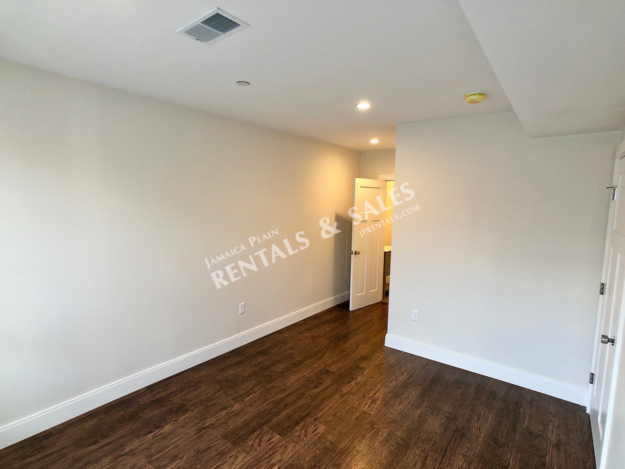 1 bed, 1 bath apartment for rent at 76 Stonley Rd Unit 24 CO, Jamaica Plain — photo 7 of 10