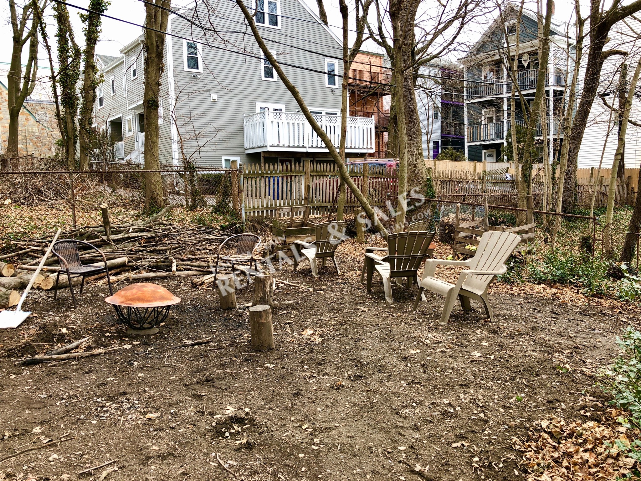 5 Wenham St, Jamaica Plain