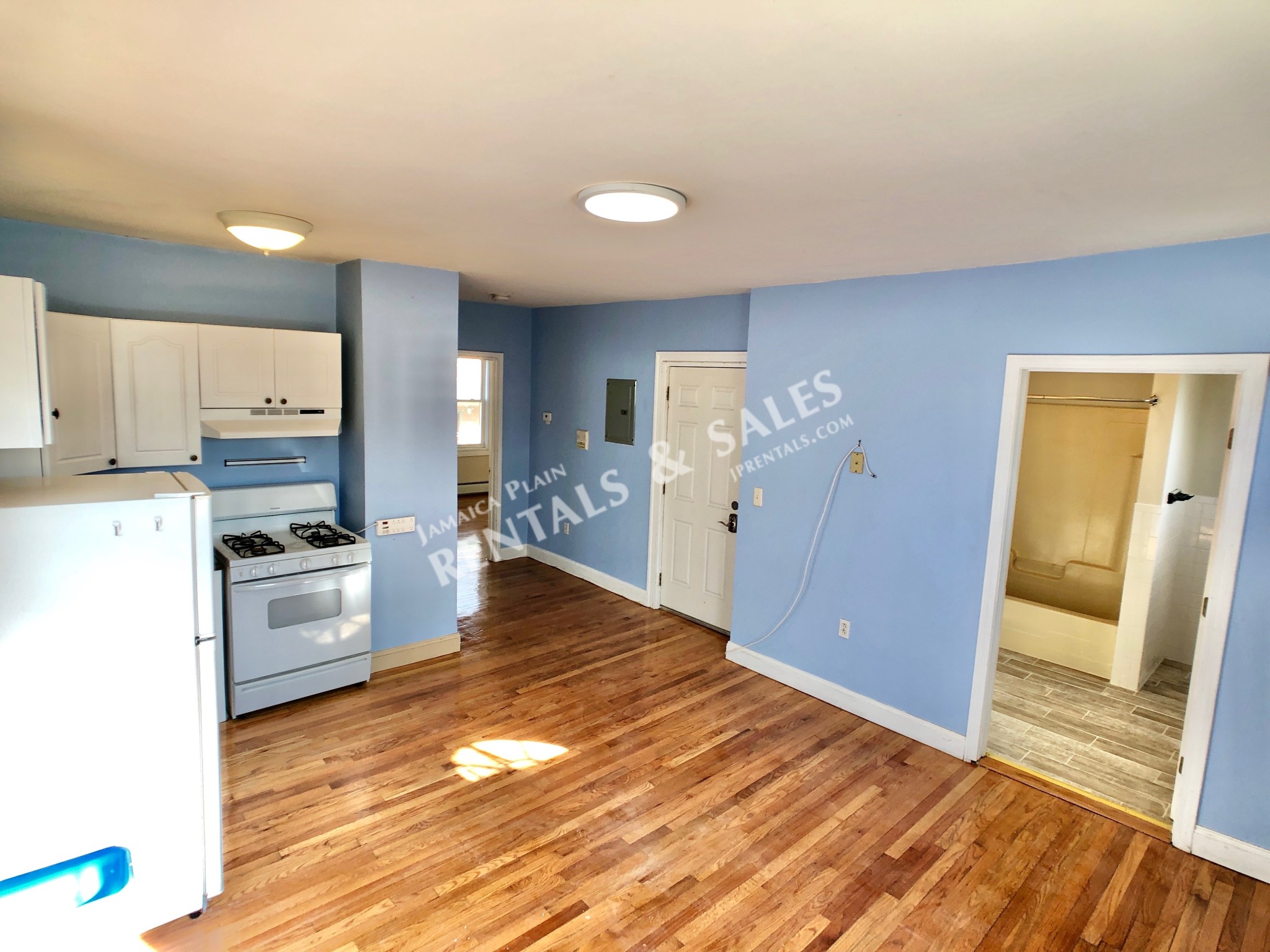 180 Heath St, Jamaica Plain