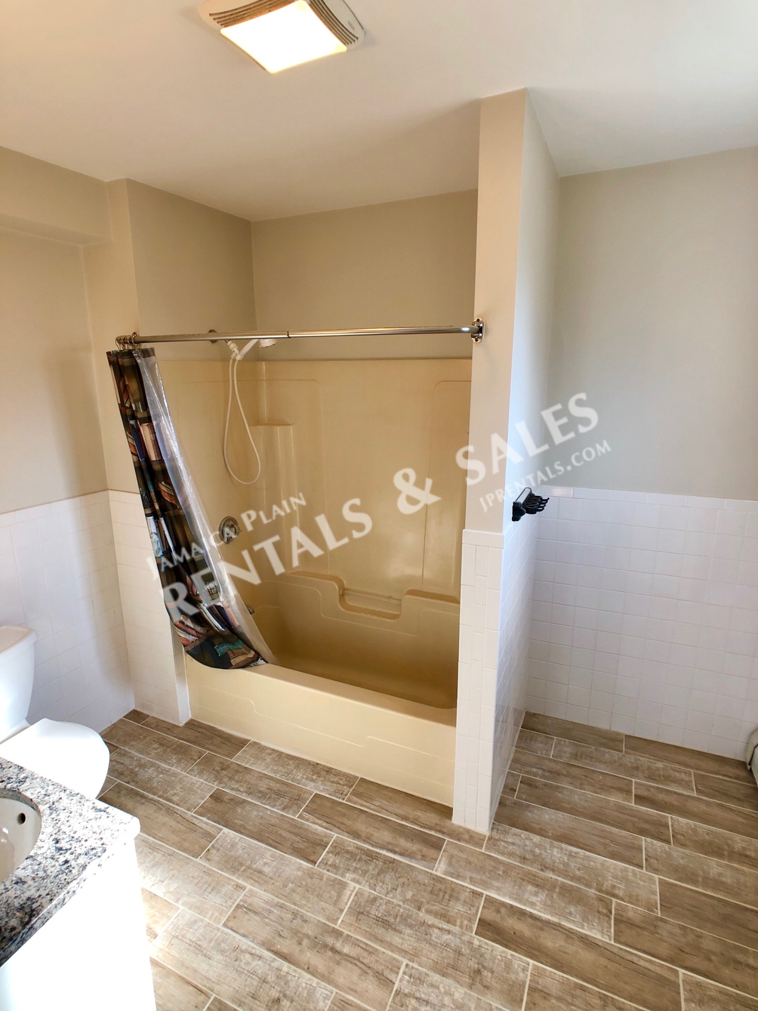 180 Heath St, Jamaica Plain