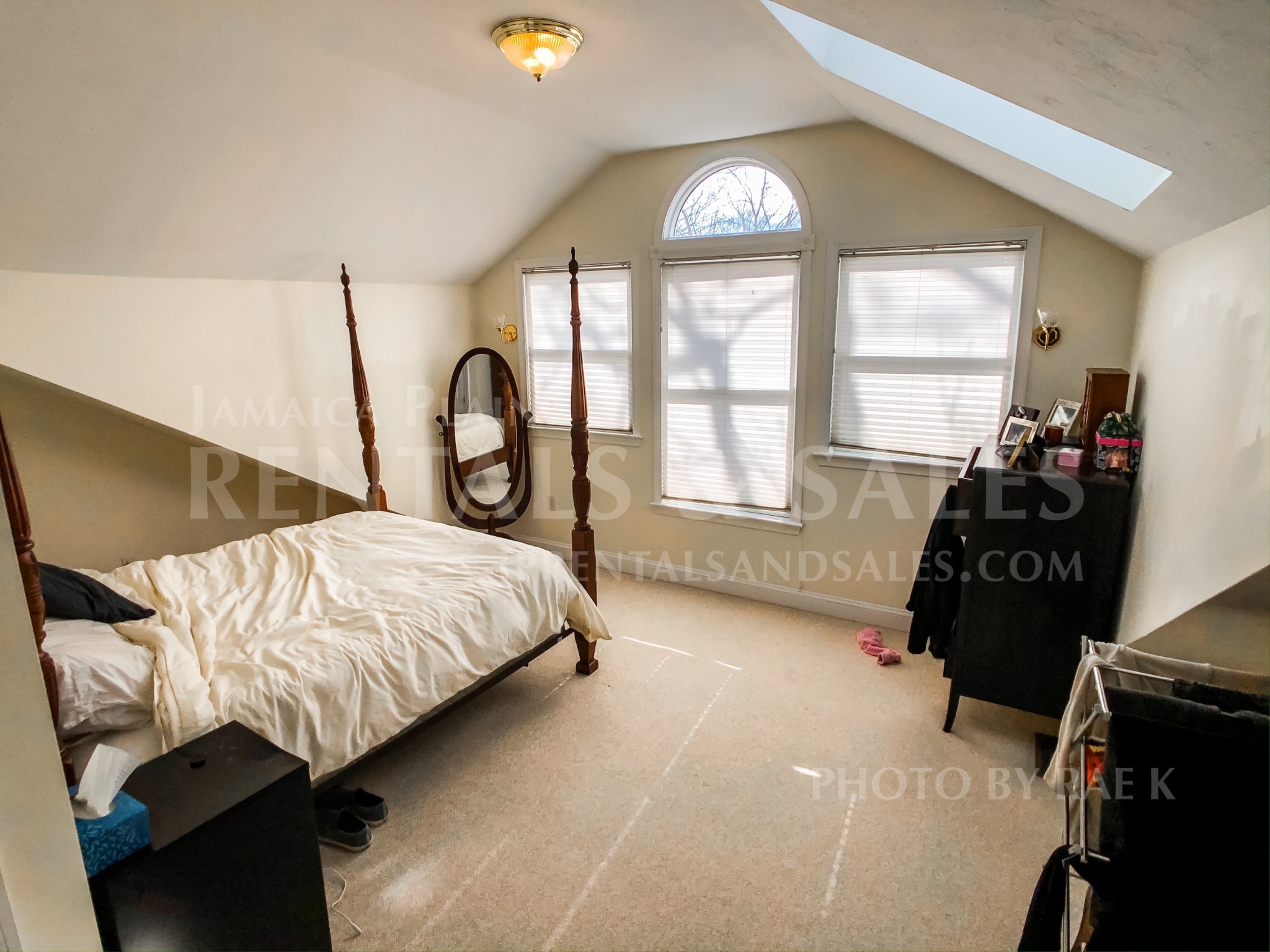 3 bed, 2.5 bath apartment for rent at 13 Parley Ave Unit A CO, Jamaica Plain — photo 14 of 15