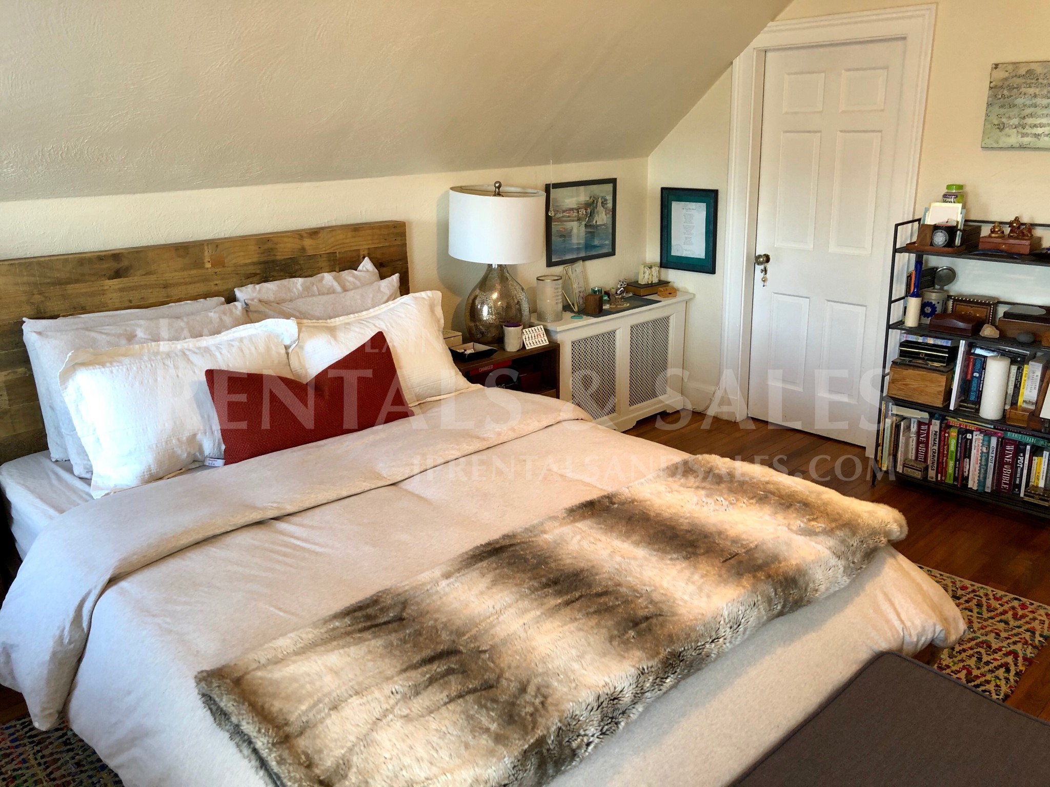 36 Lakeville Rd, Jamaica Plain